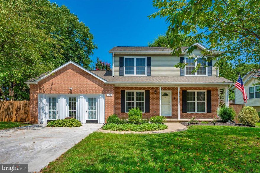 Welcome to this beautifully updated home nestled in one of the area's most sought-after neighborhoods! Step inside to find gorgeous new hardwood floors, fresh paint throughout, and modern lighting that perfectly complements the bright, open layout. The renovated kitchen is a true showstopper, featuring a new pantry, new kitchen island, and sleek stainless steel appliances—ideal for both everyday living and entertaining. The expansive great room offers the perfect space to relax or host gatherings with family and friends. Upstairs, the luxurious master suite boasts a spa-like ensuite bath with a garden tub—your personal retreat at the end of the day. Downstairs, the finished walk-out basement provides endless possibilities with a large entertaining area, organized storage space, and a dedicated workshop for hobbies or DIY projects. Enjoy outdoor living in the private fenced backyard, complete with a large deck perfect for summer barbecues and outdoor fun. Located in a top-rated school district, this home is just minutes from local shops, restaurants, gyms, farmers markets, and community festivals—blending suburban charm with urban convenience. Don't miss your chance to own this incredible home with all the upgrades you've been looking for!