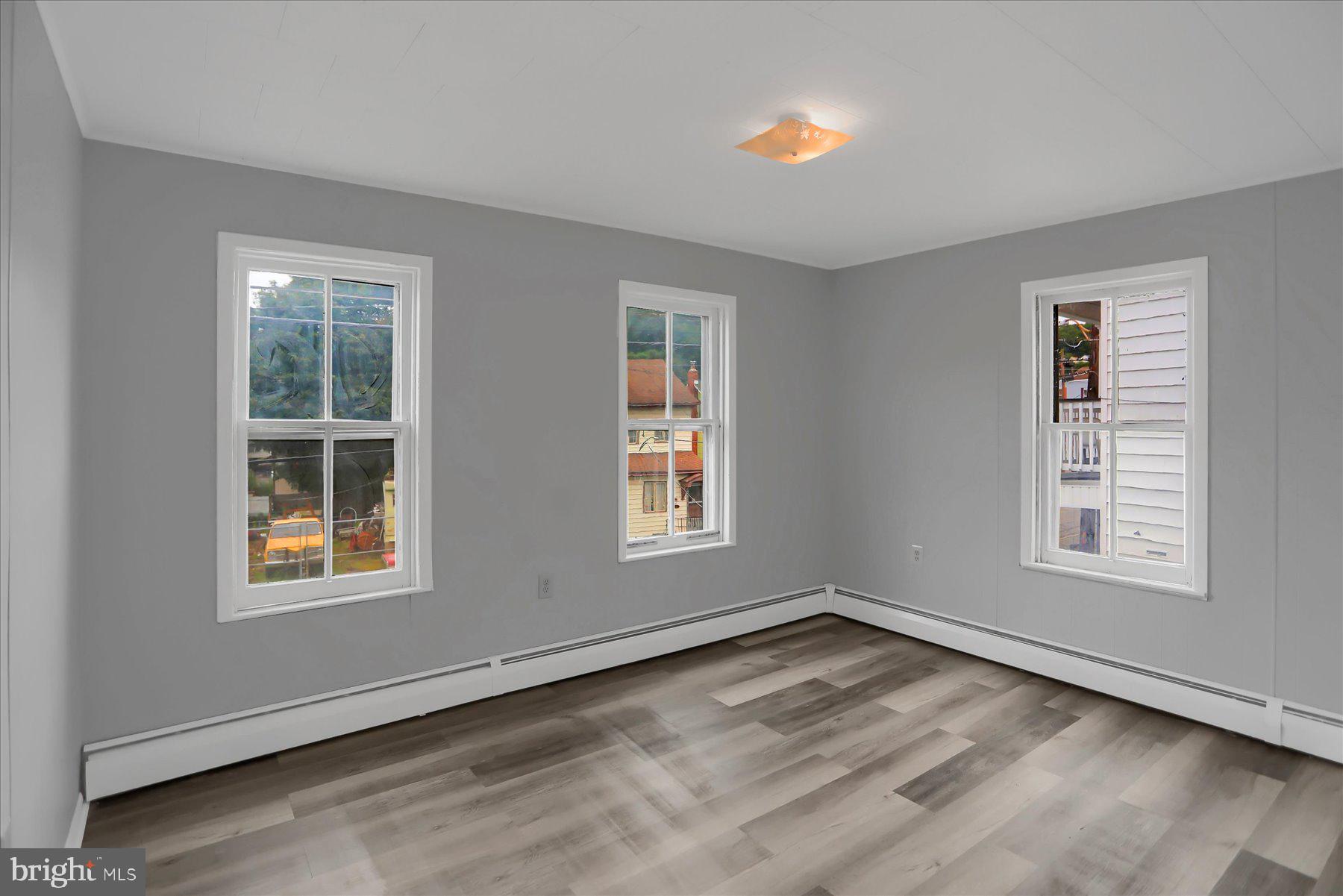 SHAMOKIN - Residential