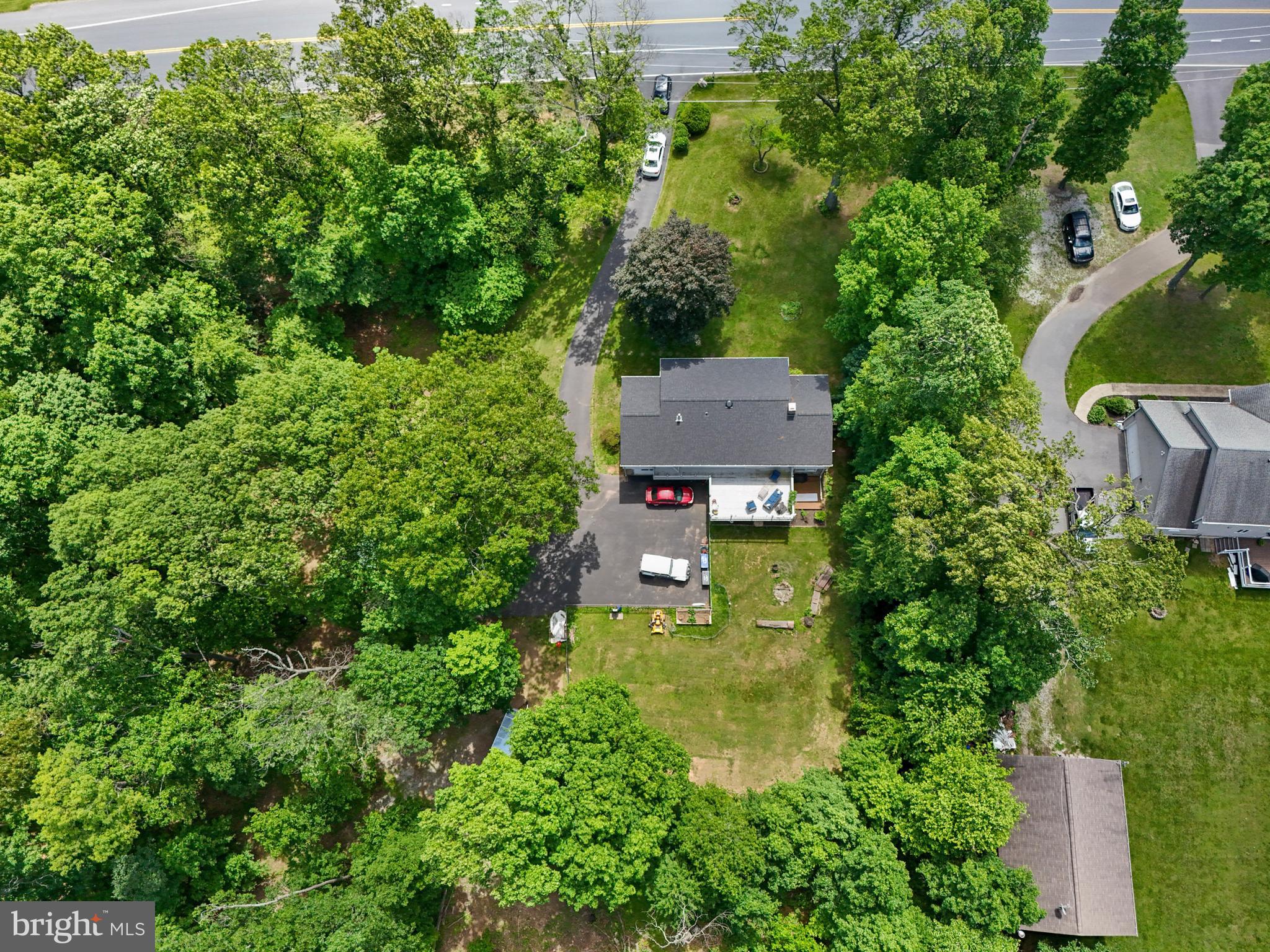 6158 RIDGE ROAD