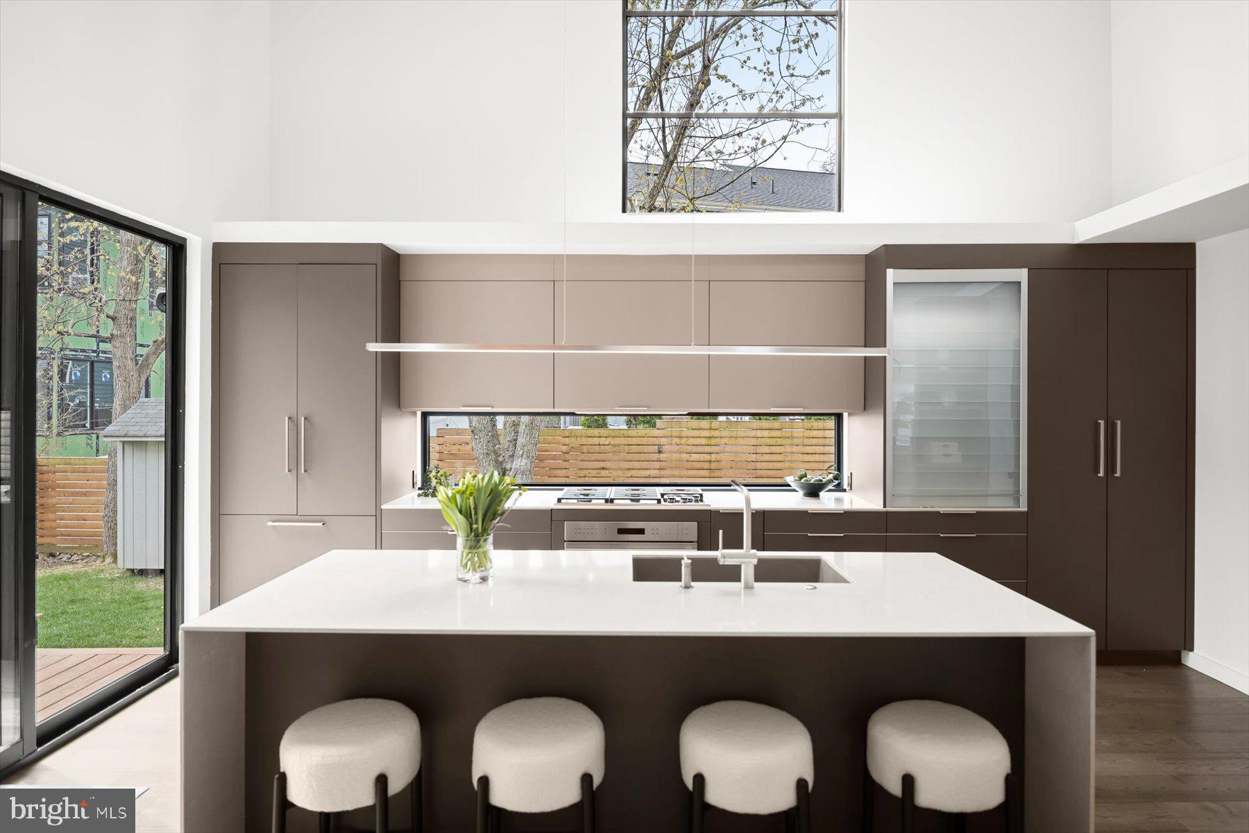 BERKSHIRE OAKWOOD - Residential