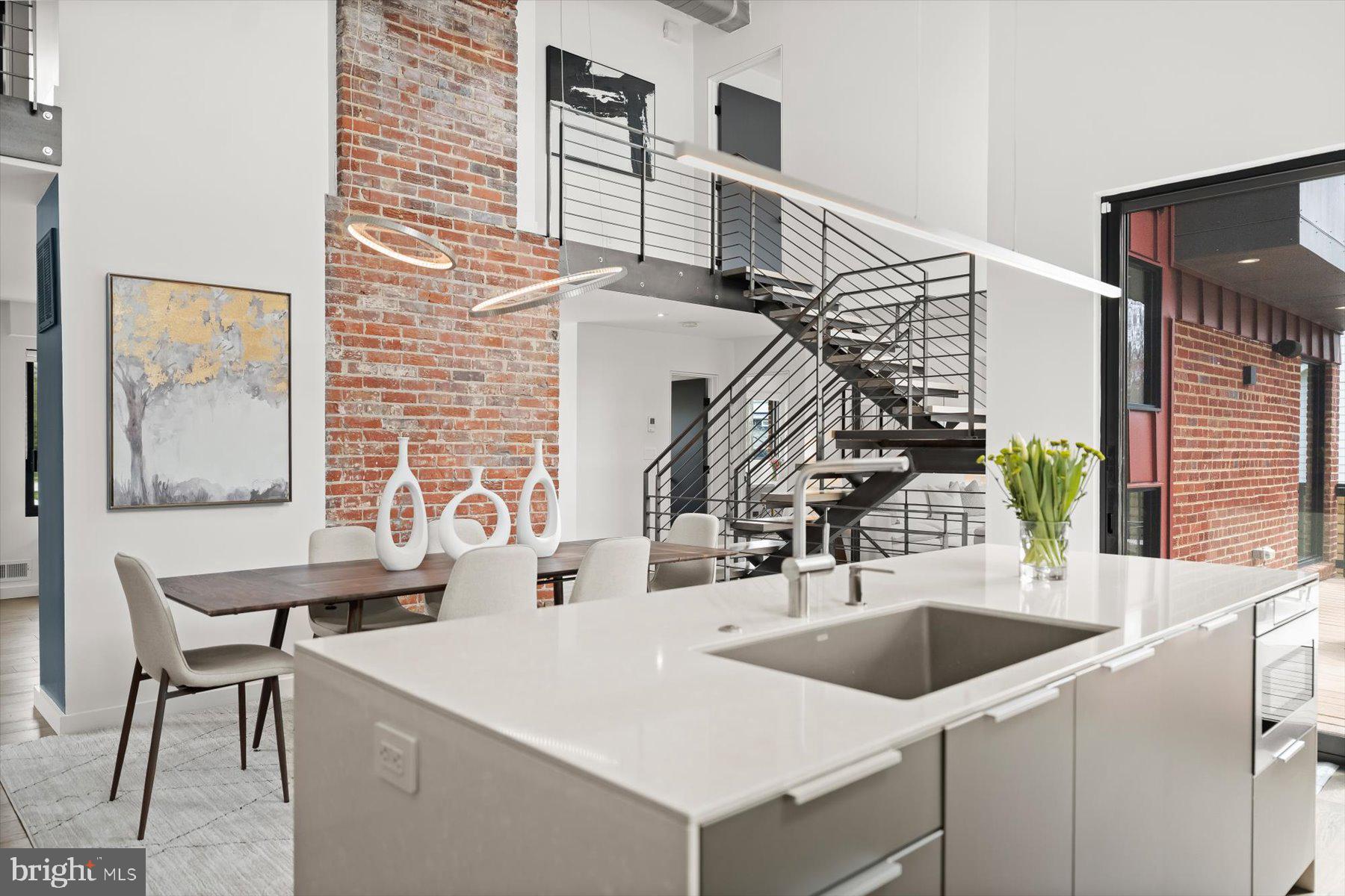 BERKSHIRE OAKWOOD - Residential