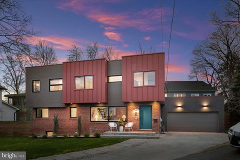 Homes For Sale - 3004 N Underwood Street<br/> Arlington County, ARLINGTON, VA 22213