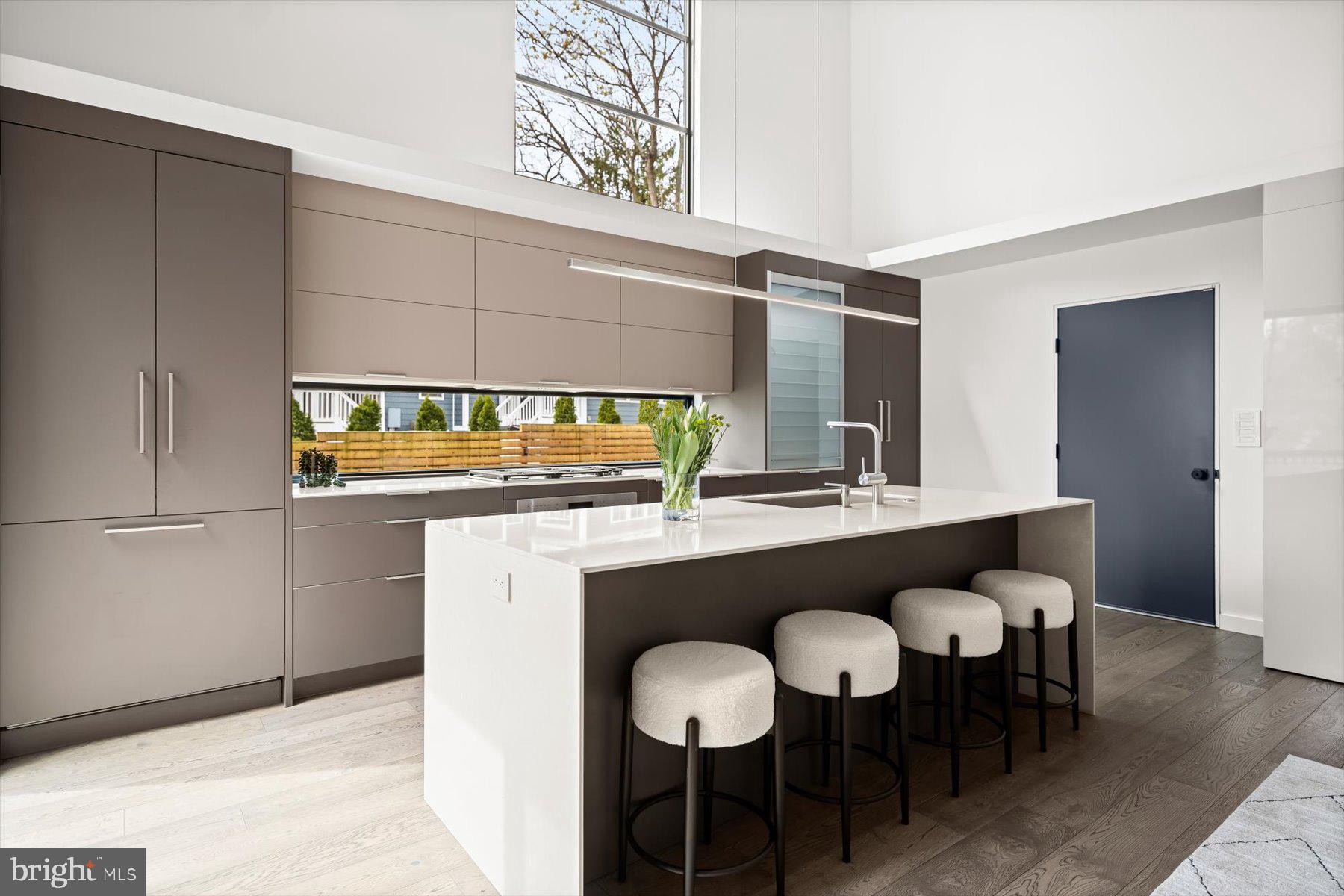 BERKSHIRE OAKWOOD - Residential