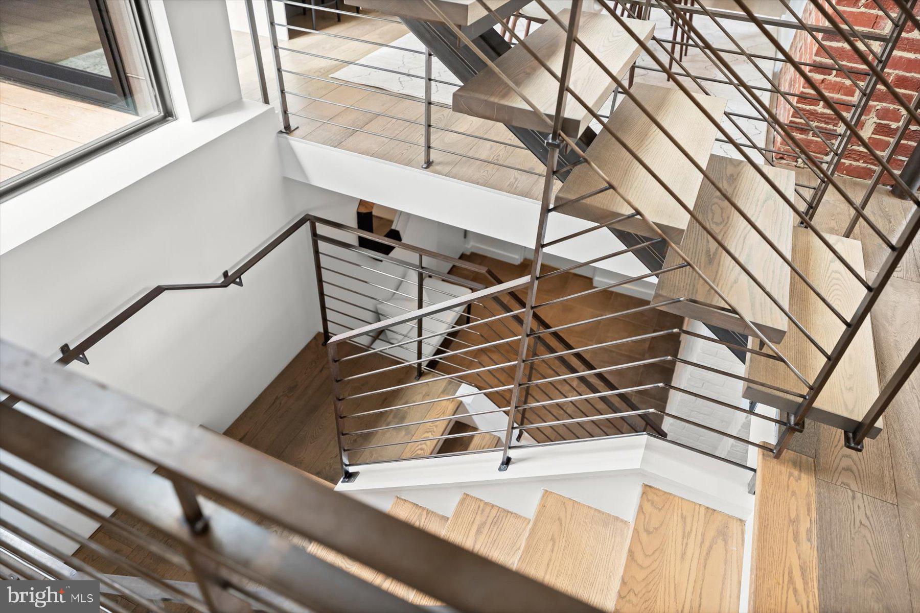 BERKSHIRE OAKWOOD - Residential