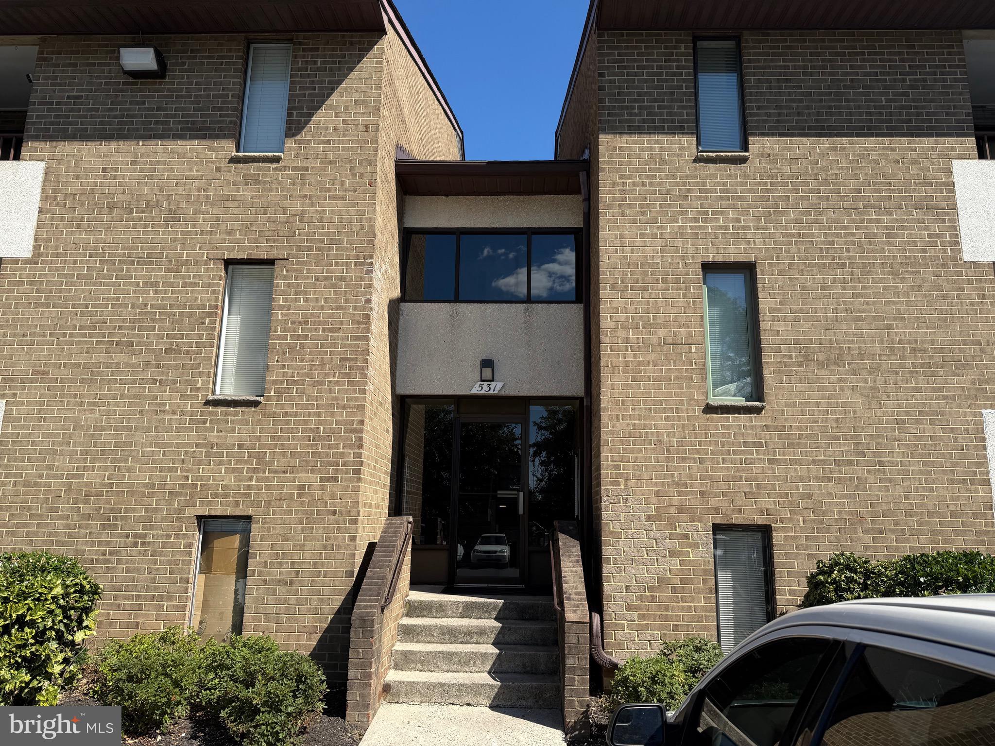 LIFESTYLE - Residential Lease