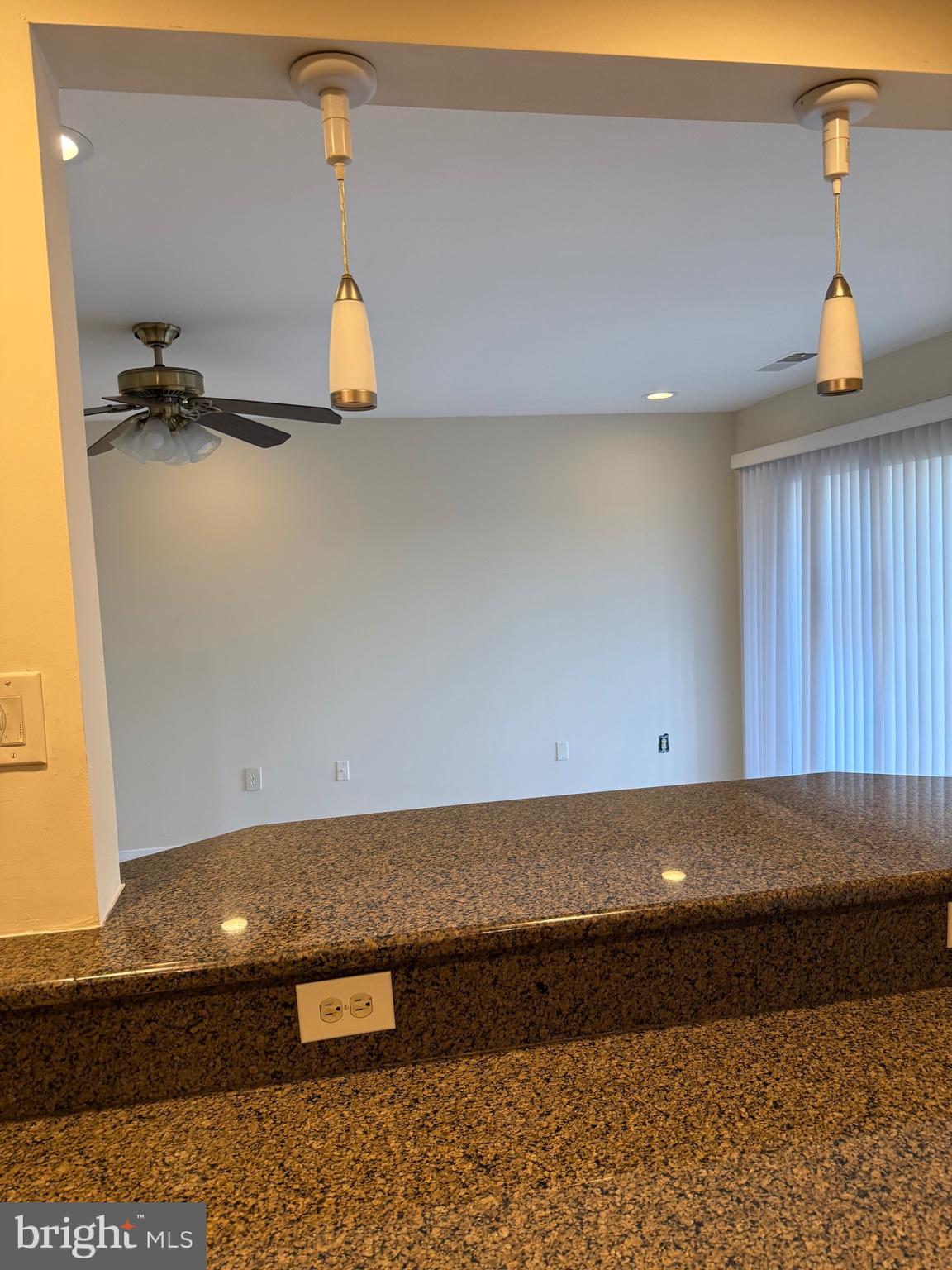 LIFESTYLE - Residential Lease