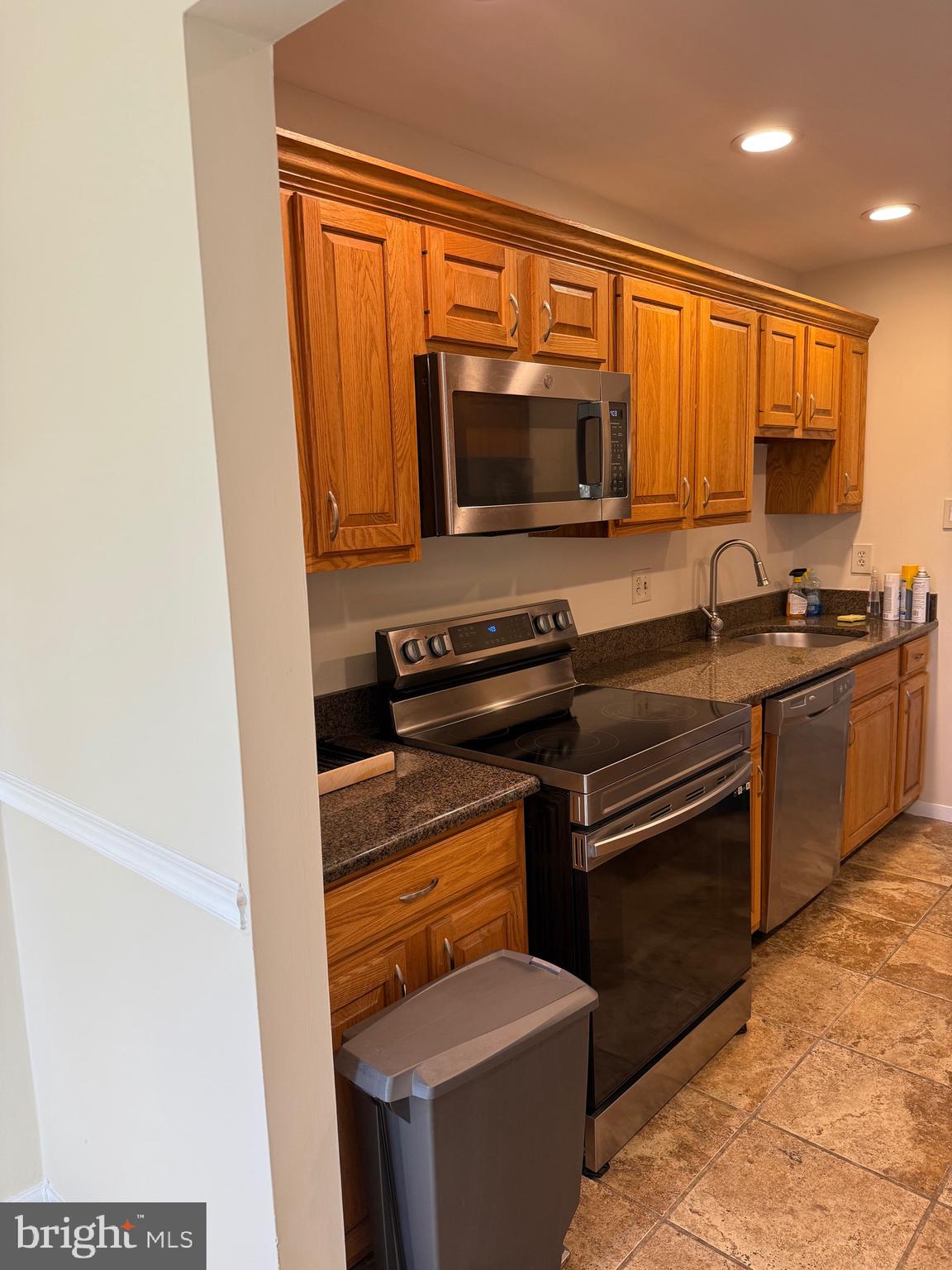 LIFESTYLE - Residential Lease