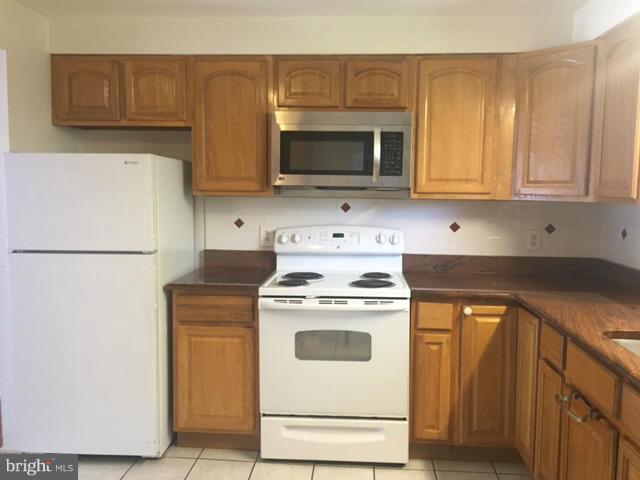 ELAN MEWS - Residential