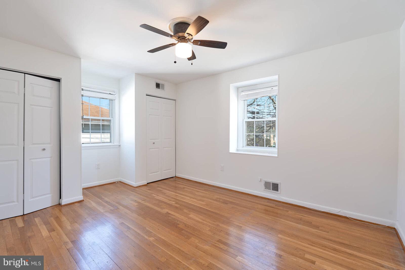 BOND MILL PARK - Residential