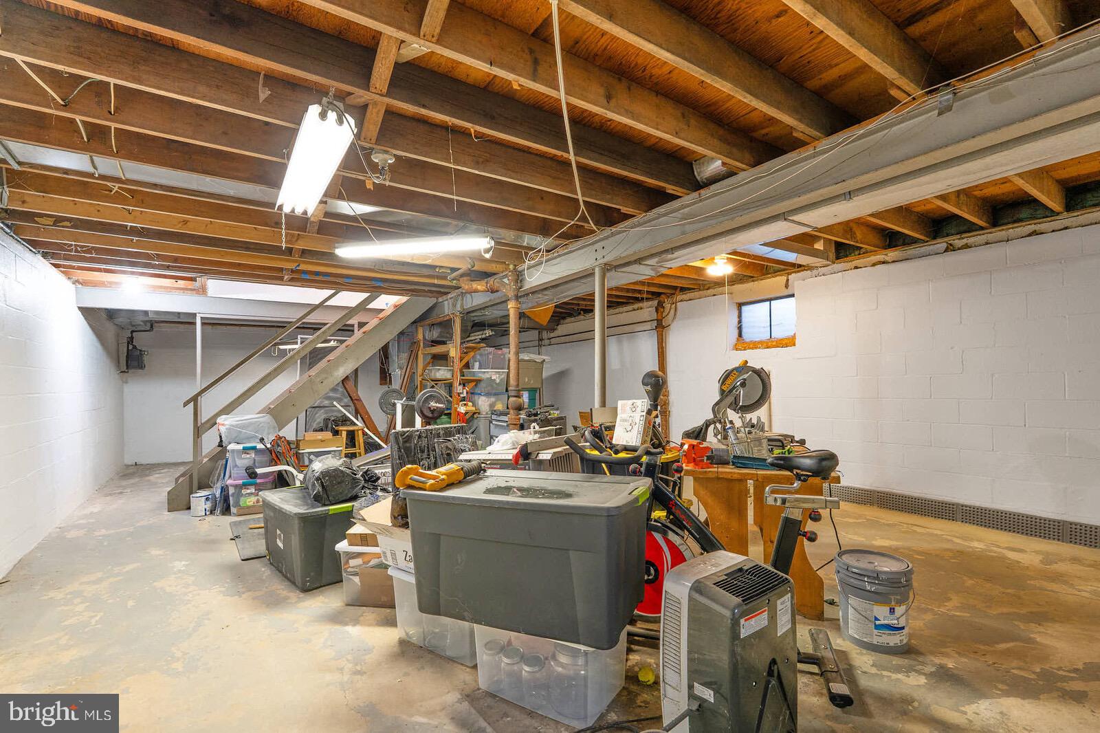 BOND MILL PARK - Residential