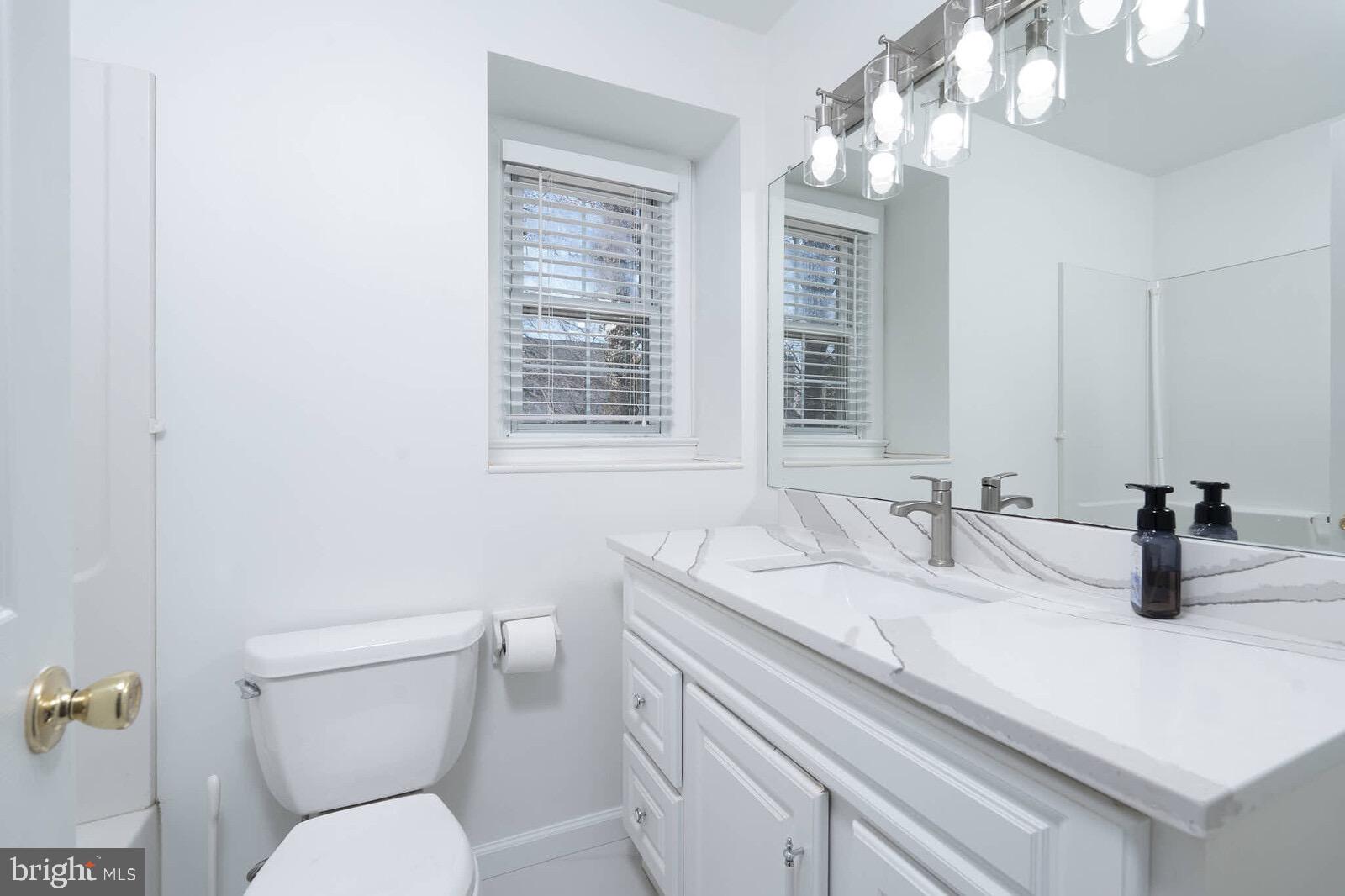 BOND MILL PARK - Residential