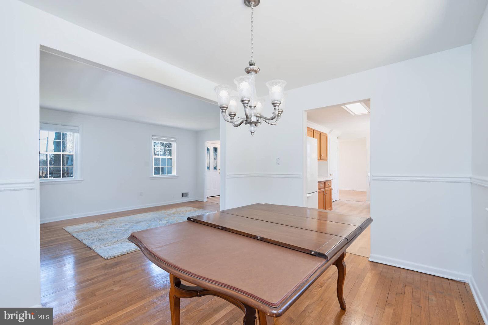 BOND MILL PARK - Residential