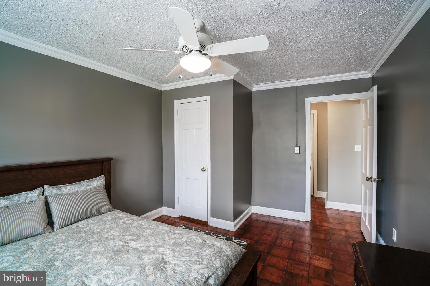 POTOWMACK CROSSING - Residential