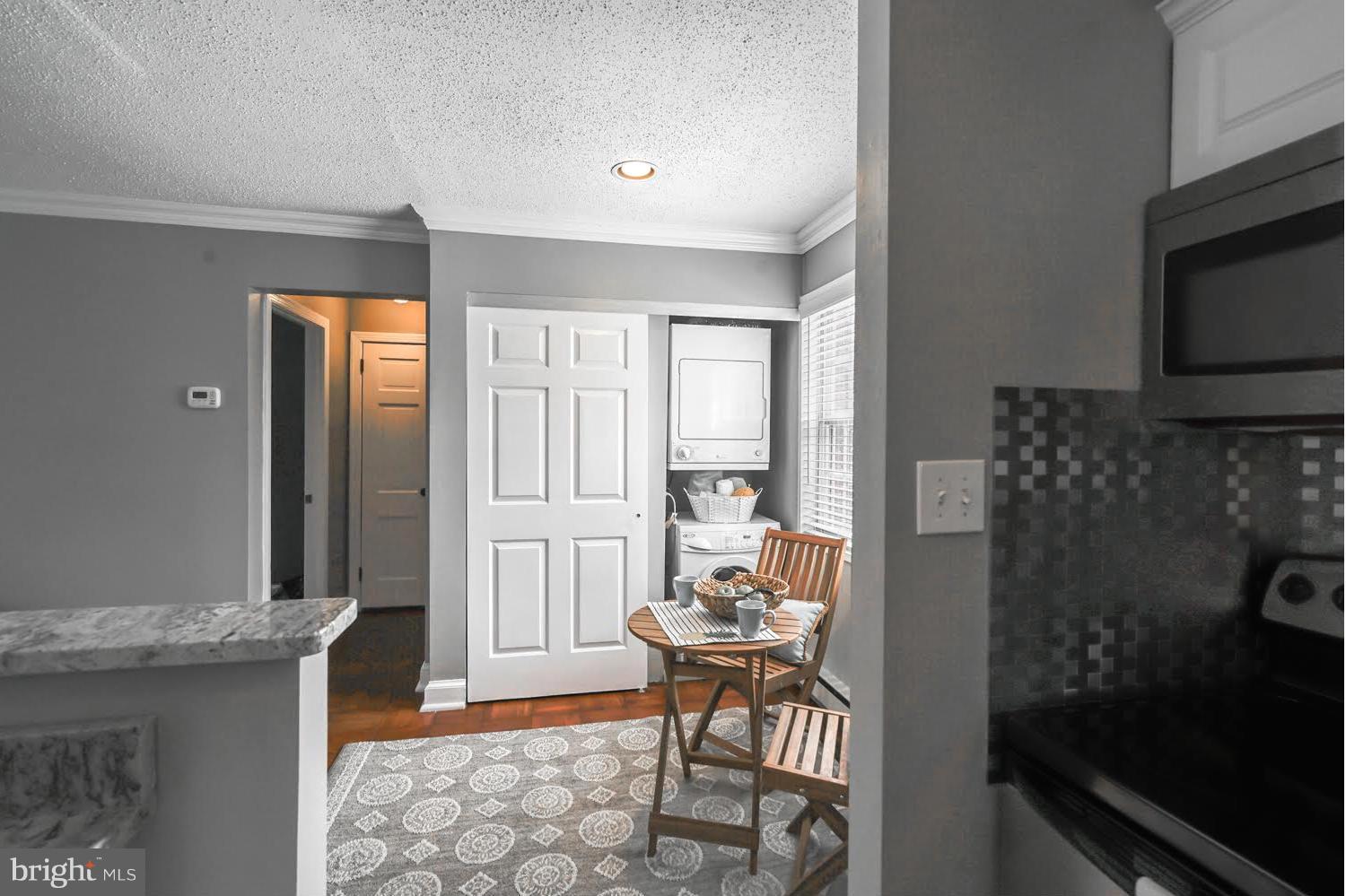 POTOWMACK CROSSING - Residential