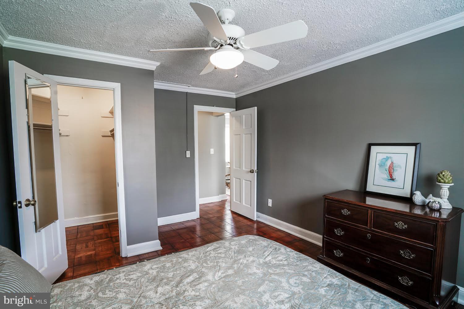 POTOWMACK CROSSING - Residential