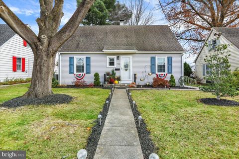 725 FRANKLIN STREET SHOEMAKERSVILLE PA 19555