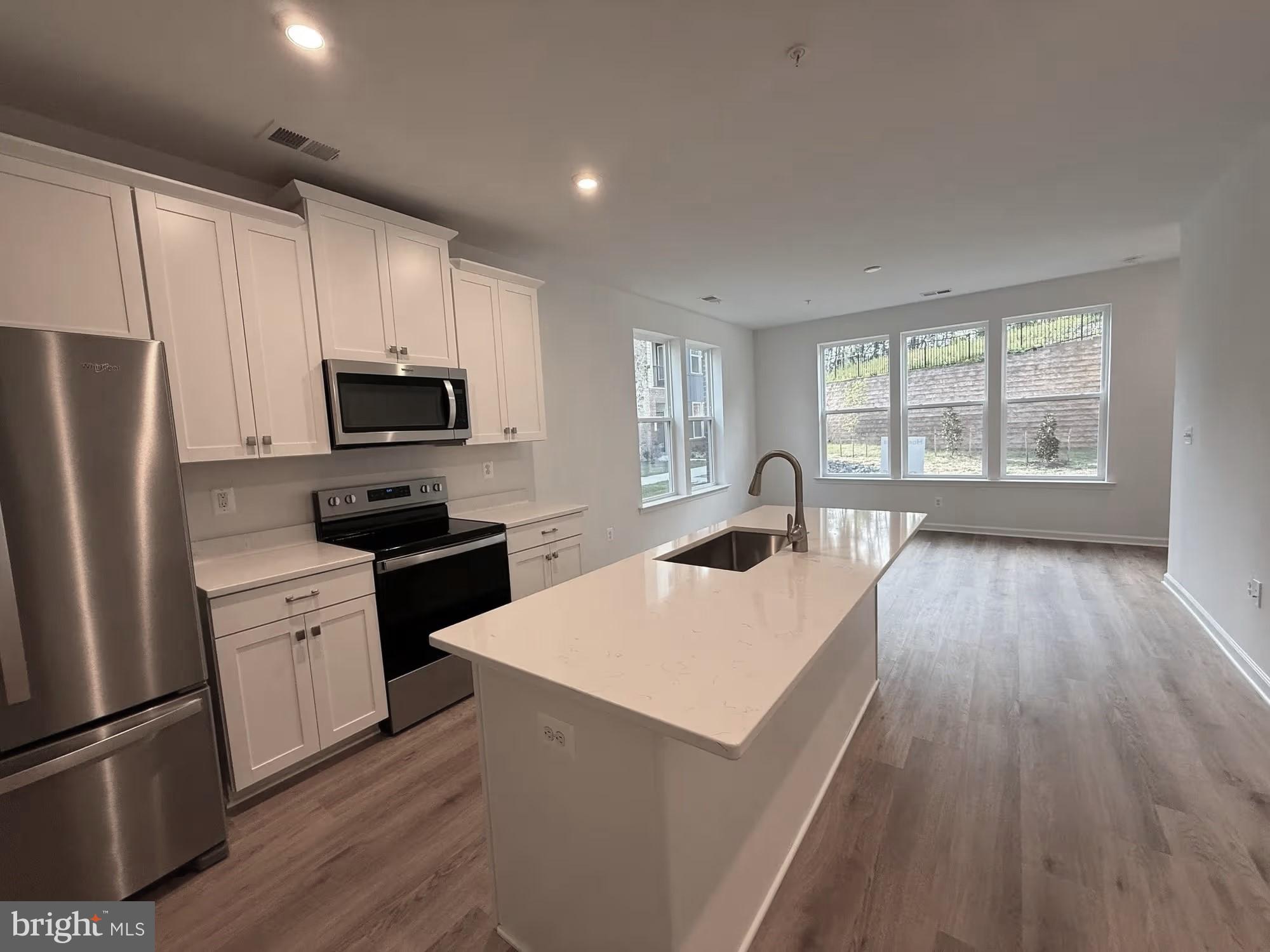 2528 NEABSCO COMMON PLACE