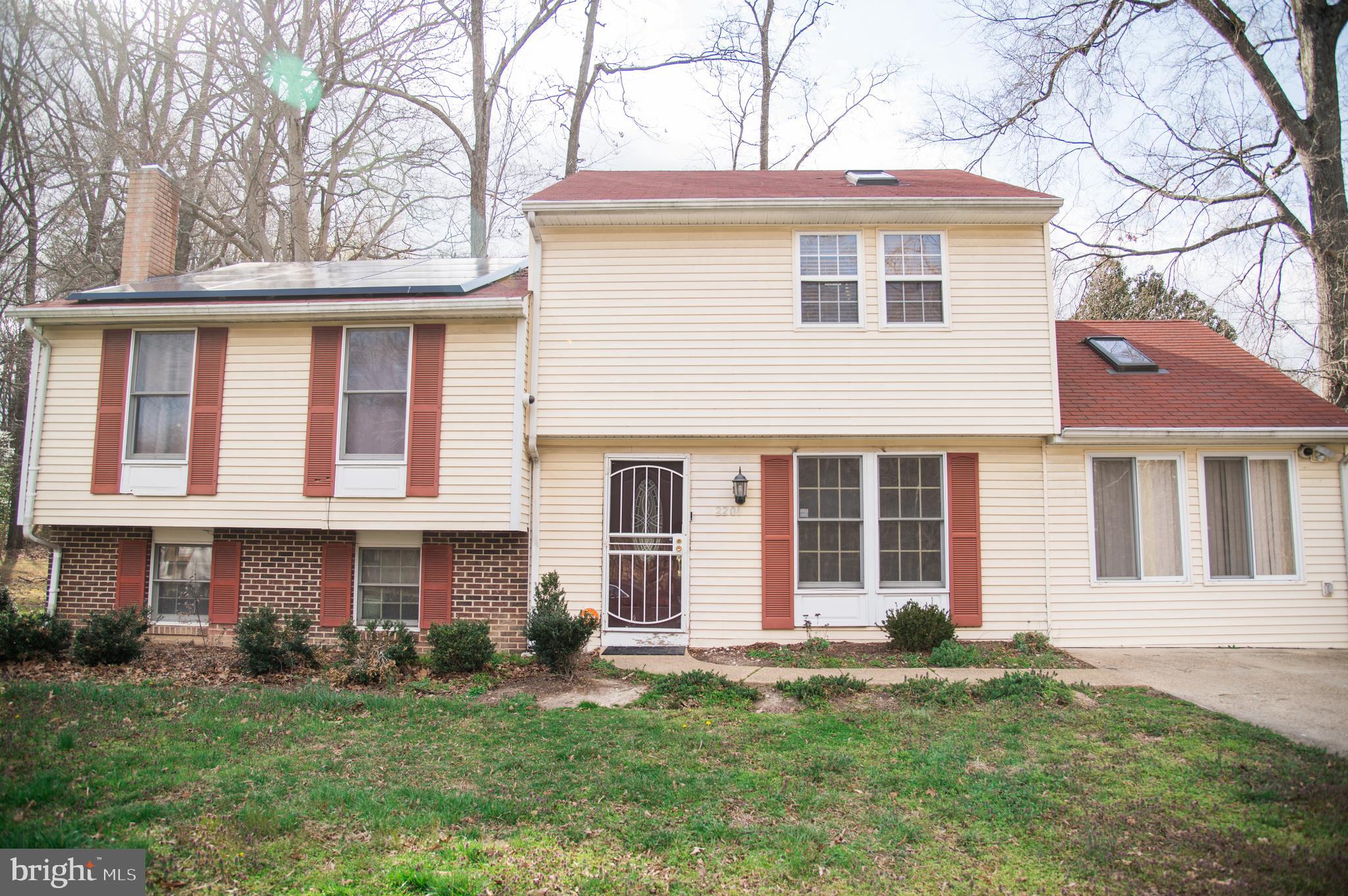 FORESTVILLE CENTER - Residential