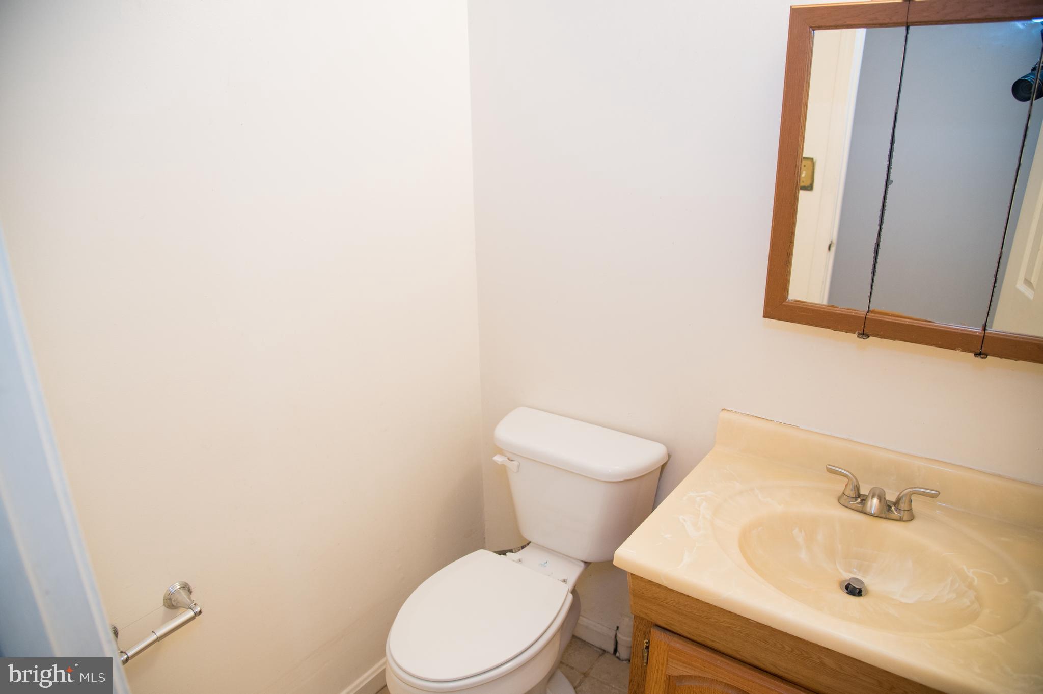 FORESTVILLE CENTER - Residential