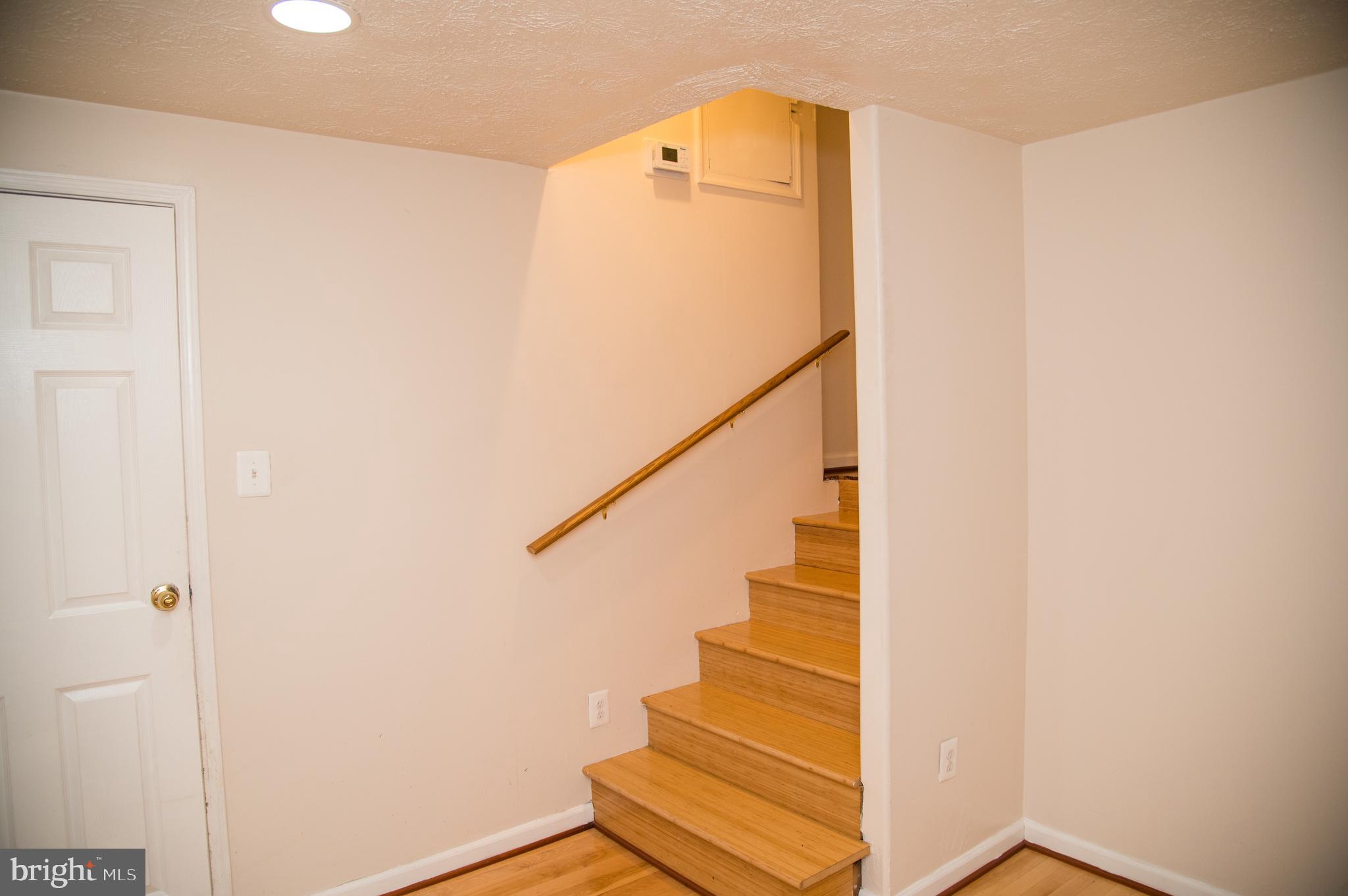 FORESTVILLE CENTER - Residential