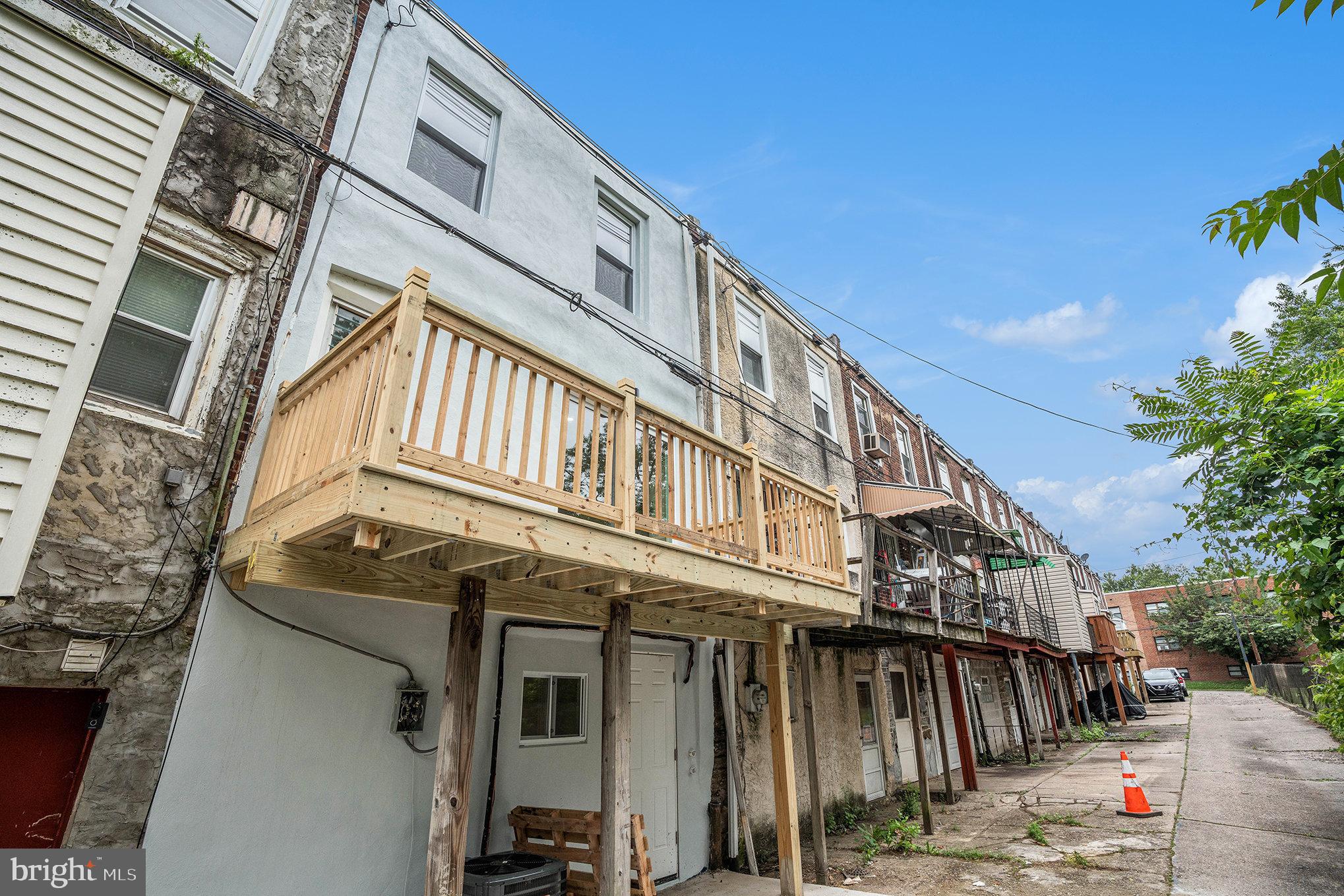 GERMANTOWN - Residential