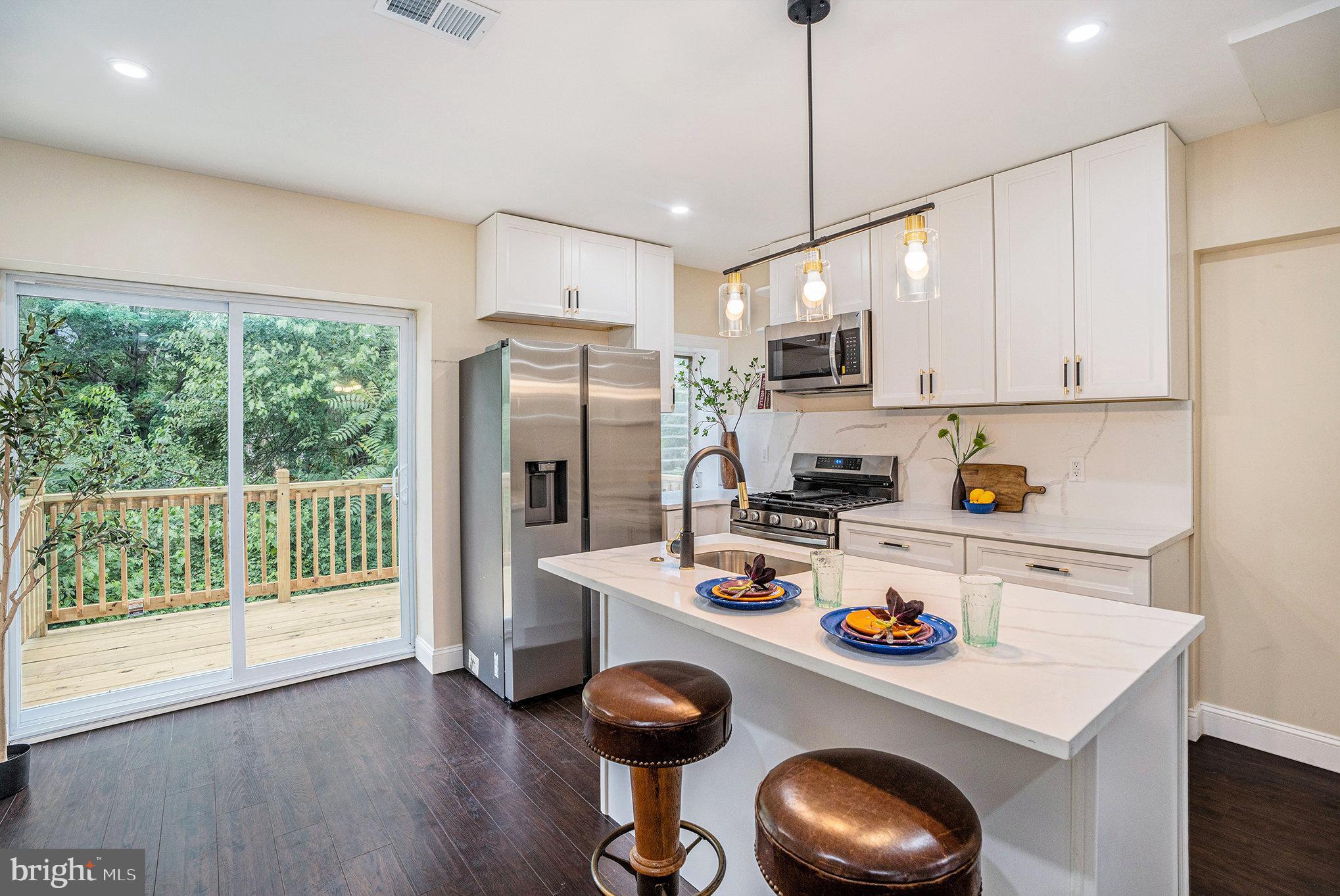 GERMANTOWN - Residential