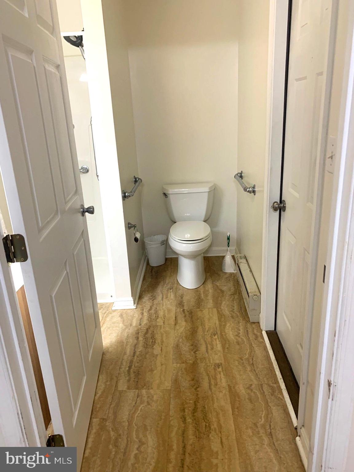 CHESTER HARBOR - Residential