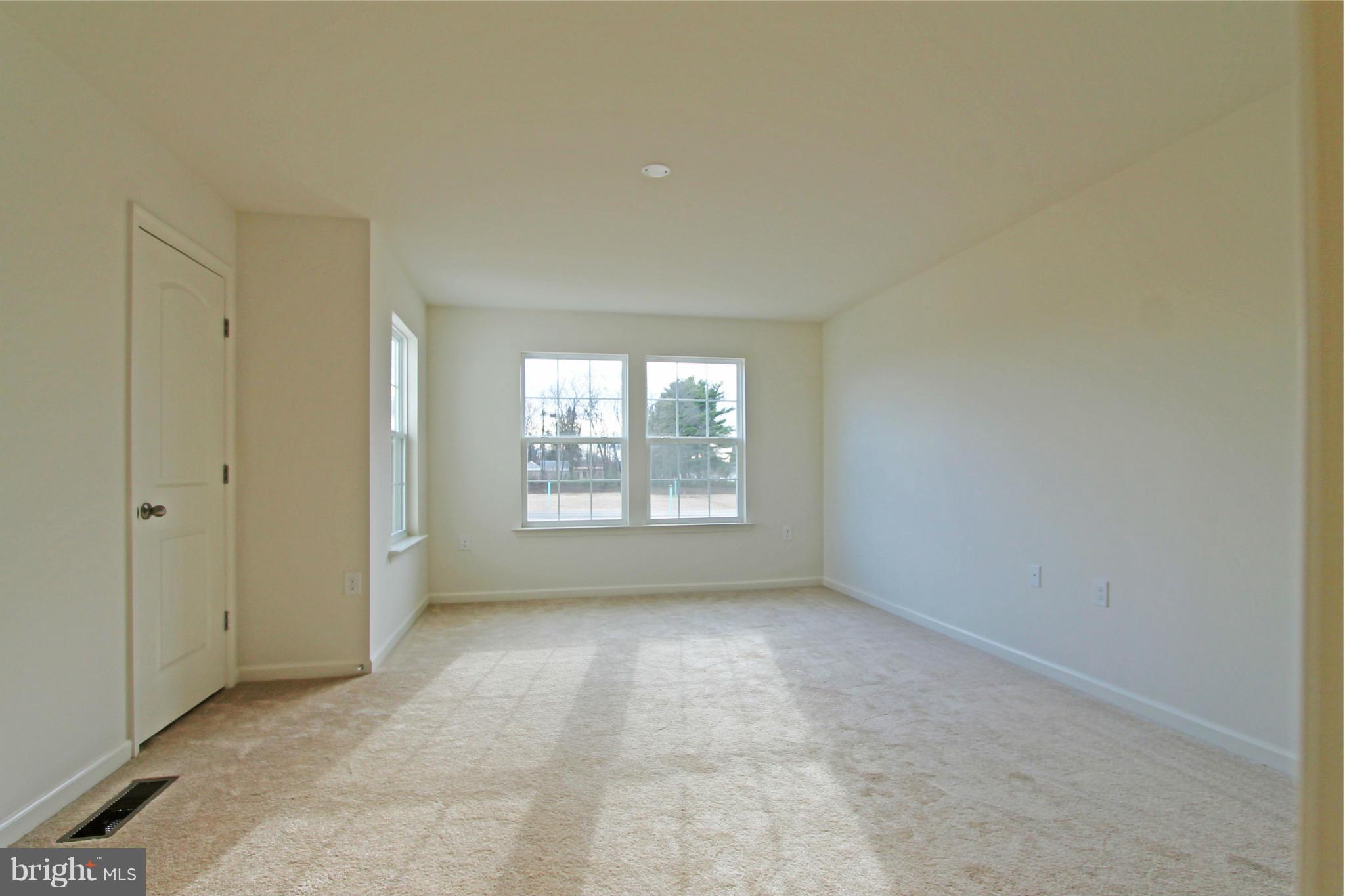 MANOR PARK - Residential