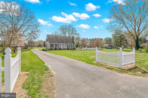 Homes For Sale - 22539 Indian Point Road<br/> Talbot County, BOZMAN, MD 21612