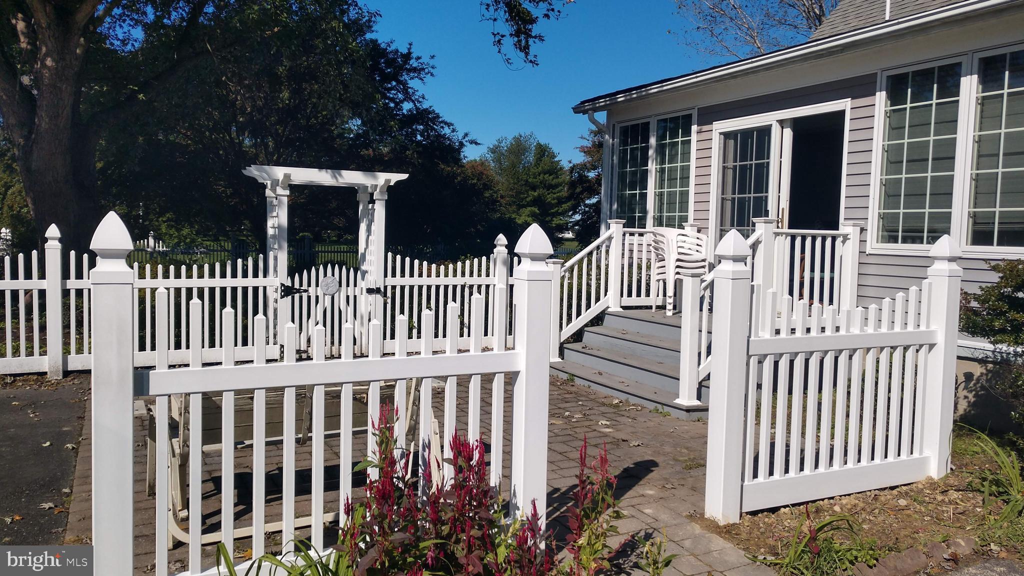 22539 INDIAN POINT ROAD