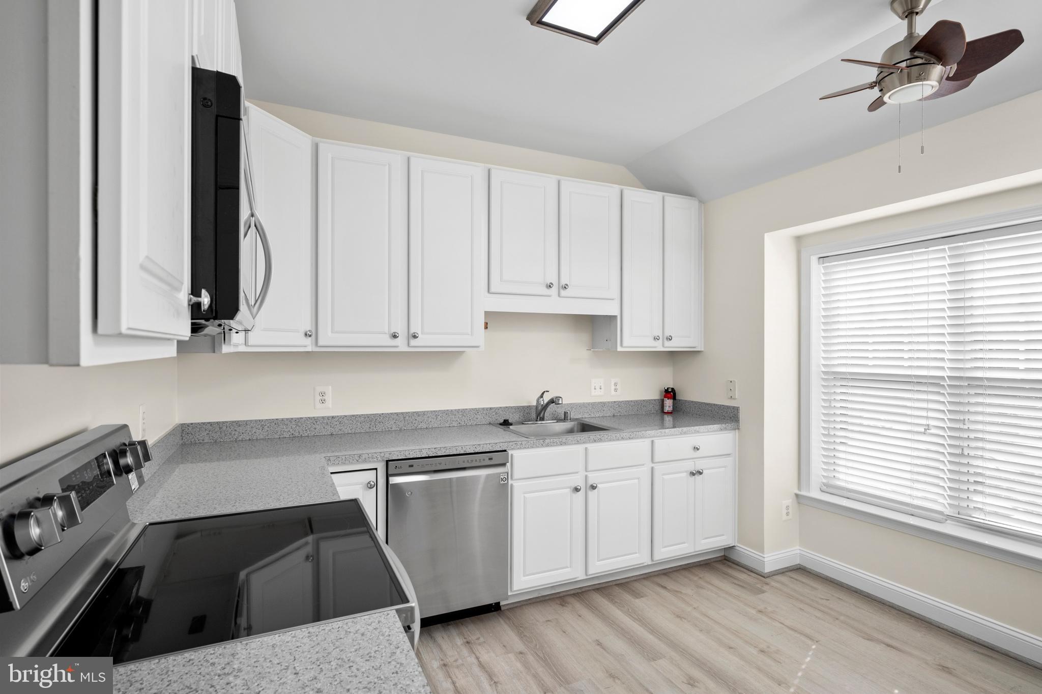 WAVERLY WOODS - Residential Lease