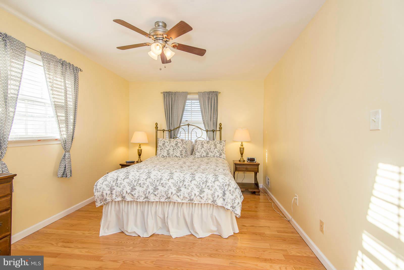 DALE CITY - Residential