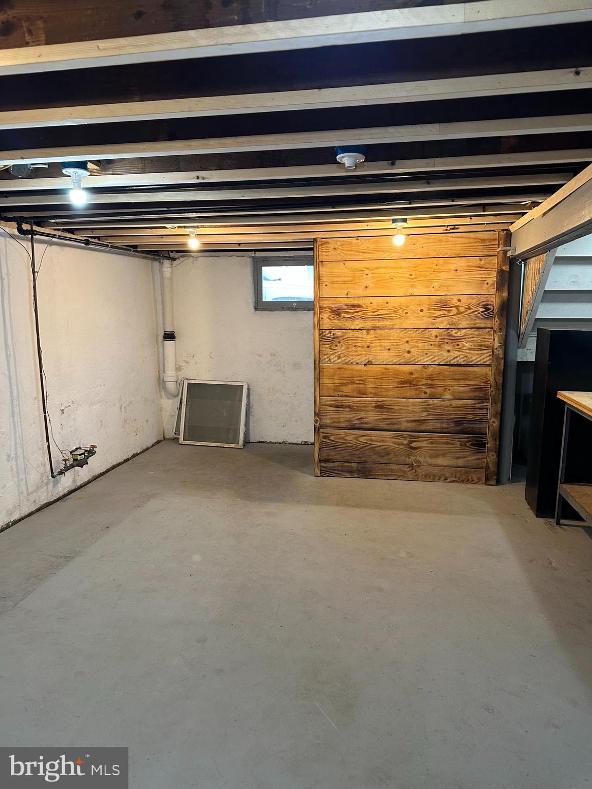 WESTBURY - Residential