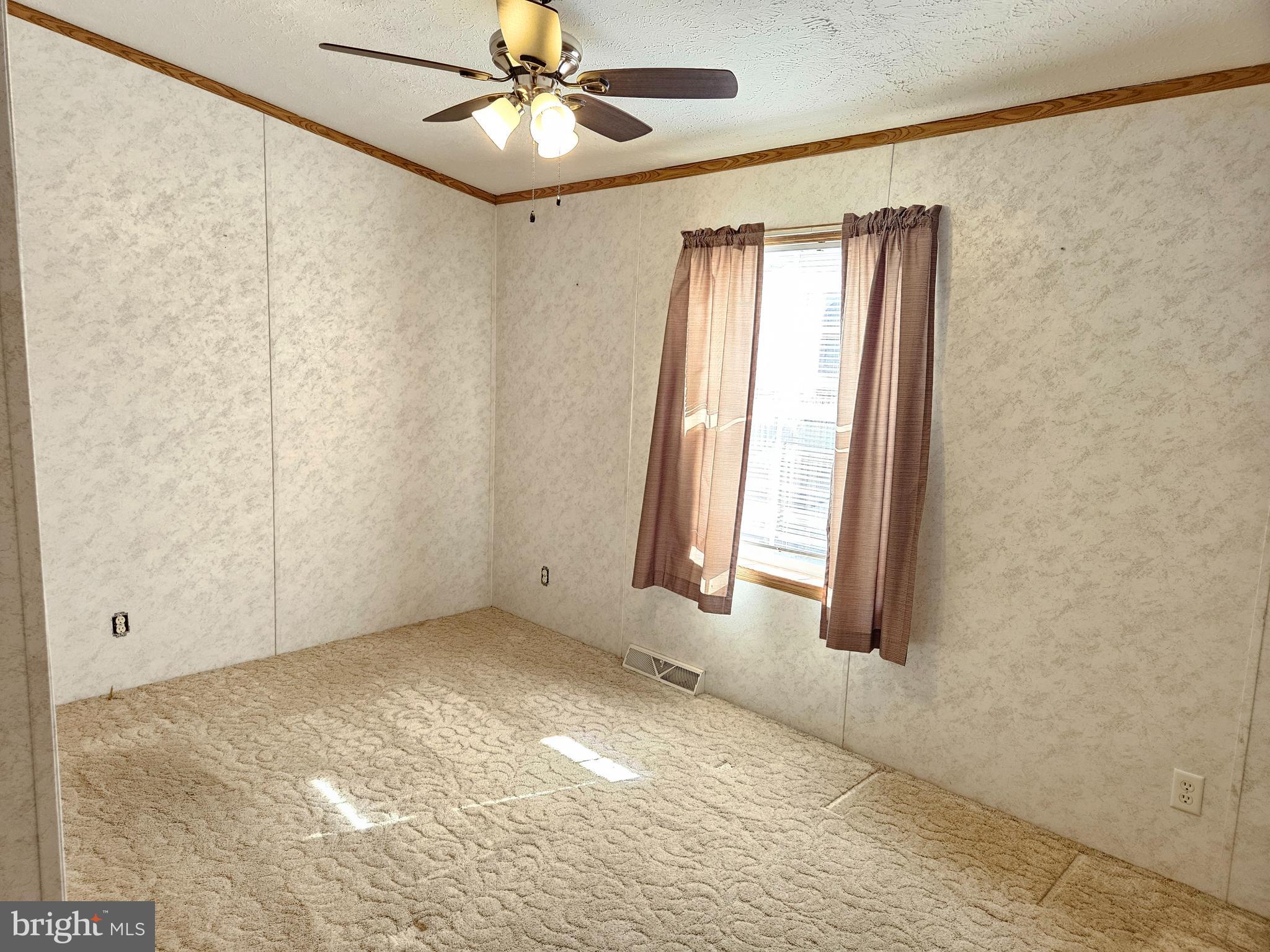 VALLEY VIEW ESTATES - Residential