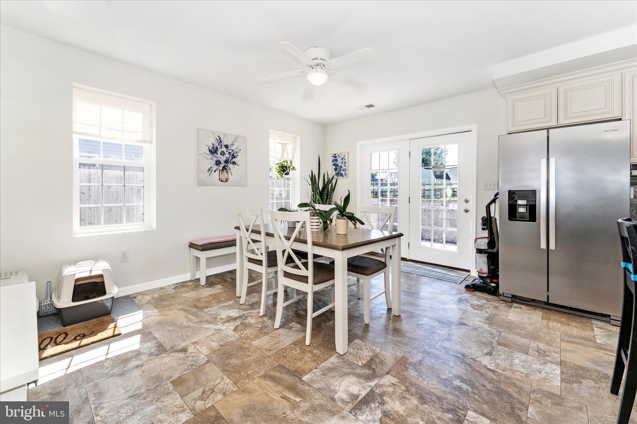 WILLIAMSPORT - Residential