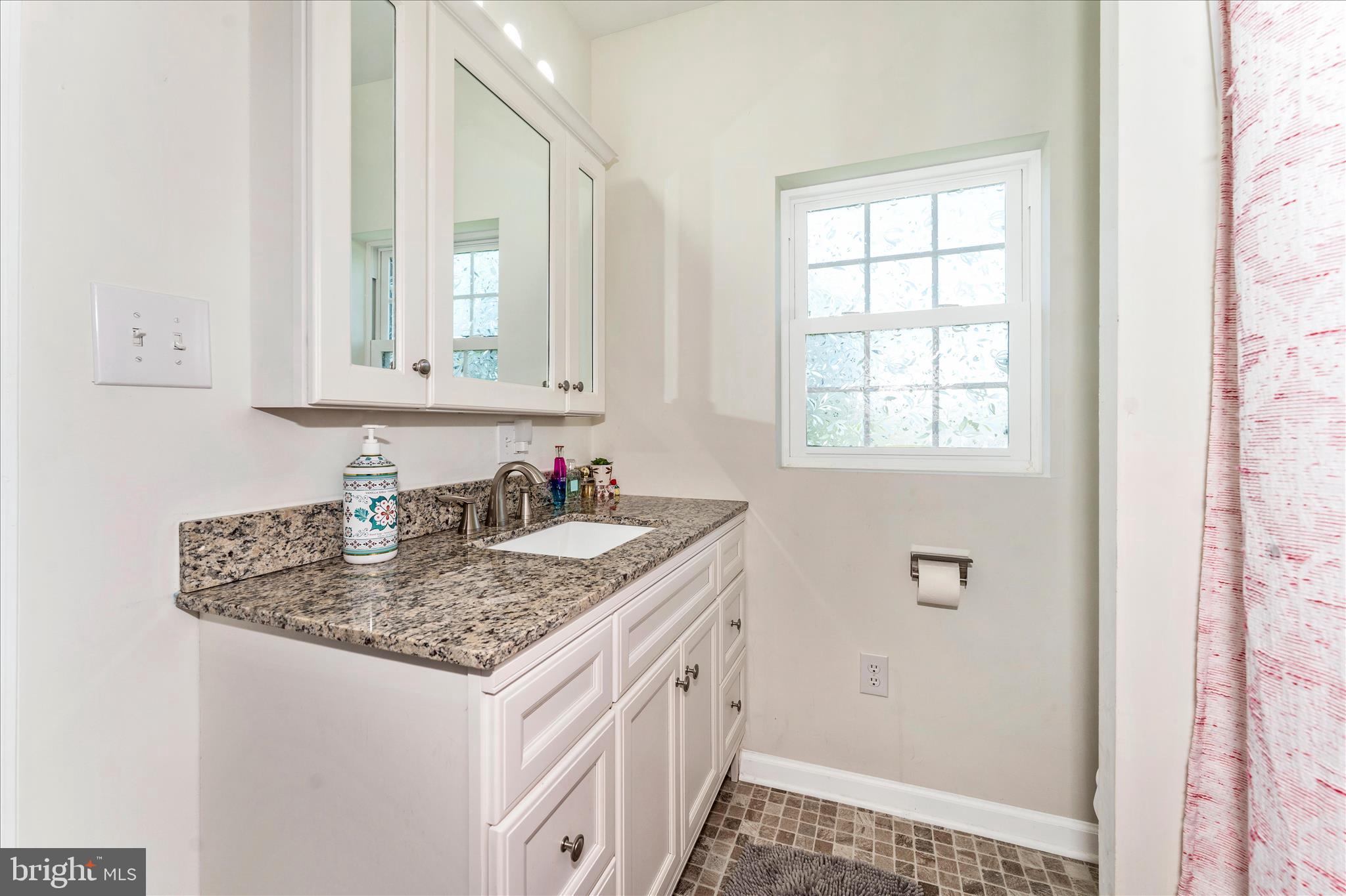 WILLIAMSPORT - Residential