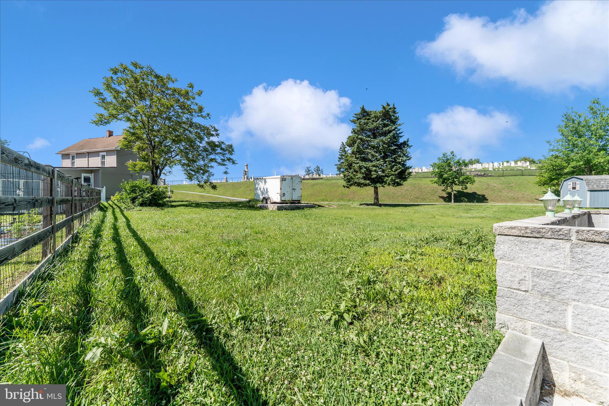 WILLIAMSPORT - Residential