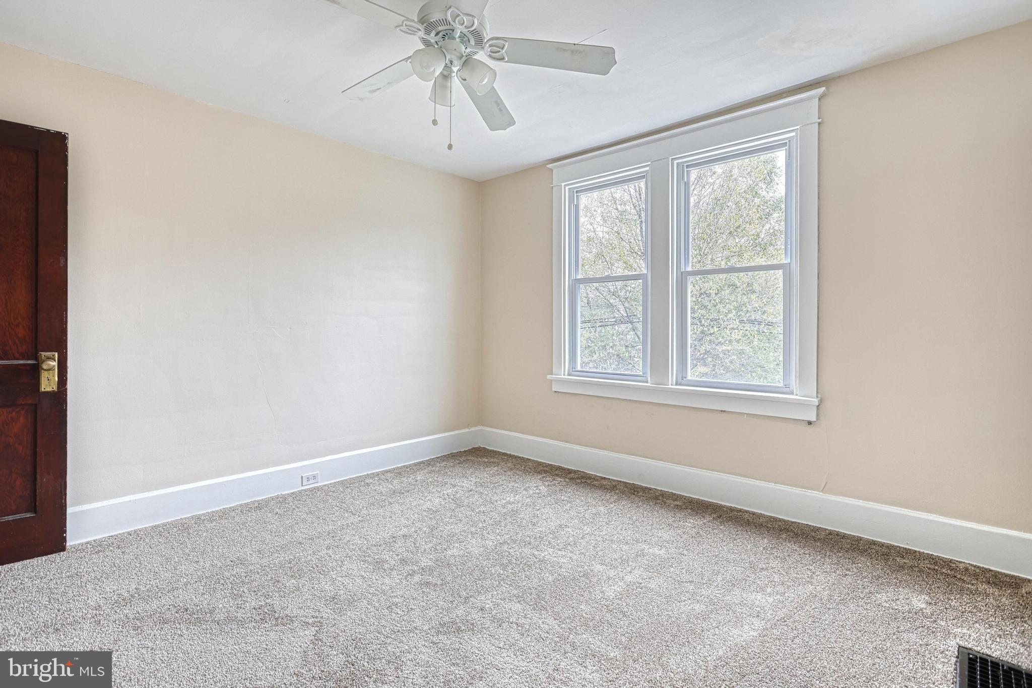 CUMBERLAND MANOR - Residential