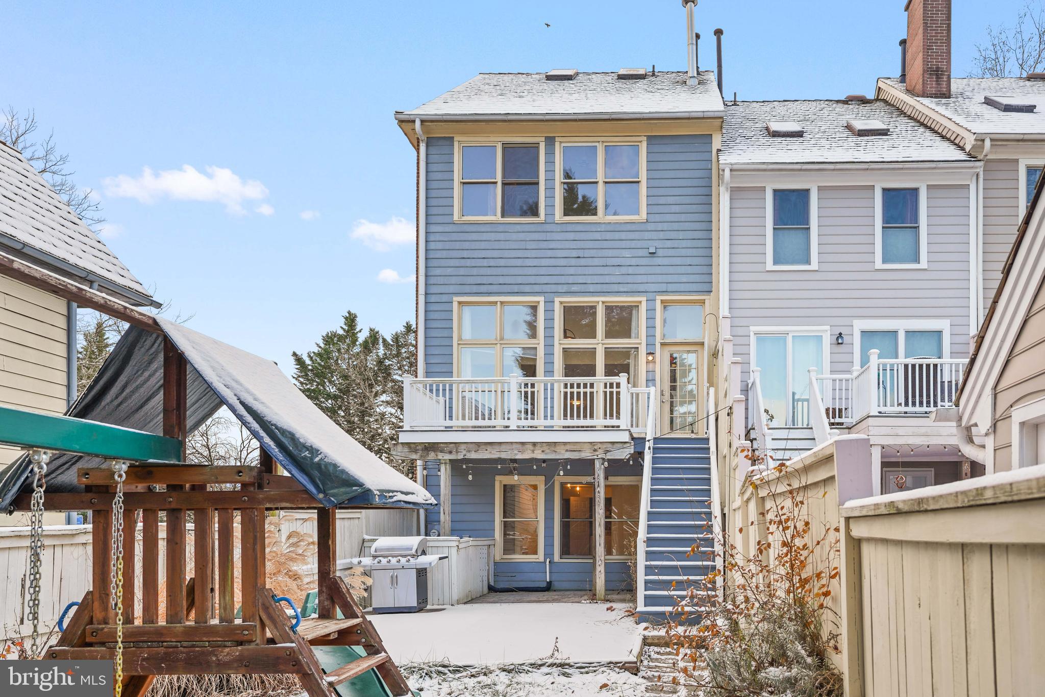 596 CHESTERTOWN STREET