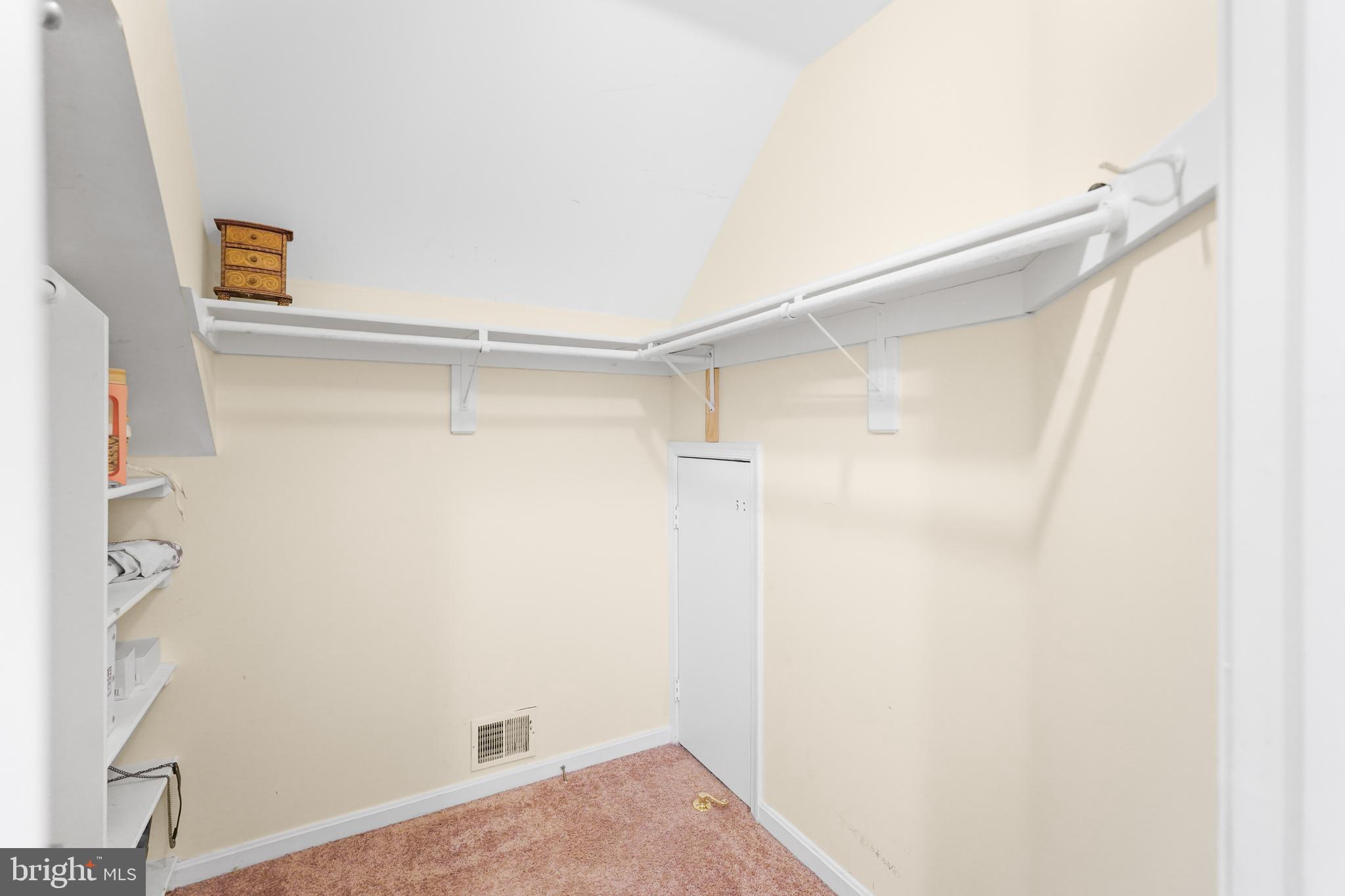 KENTLANDS HILL DISTRICT - Residential