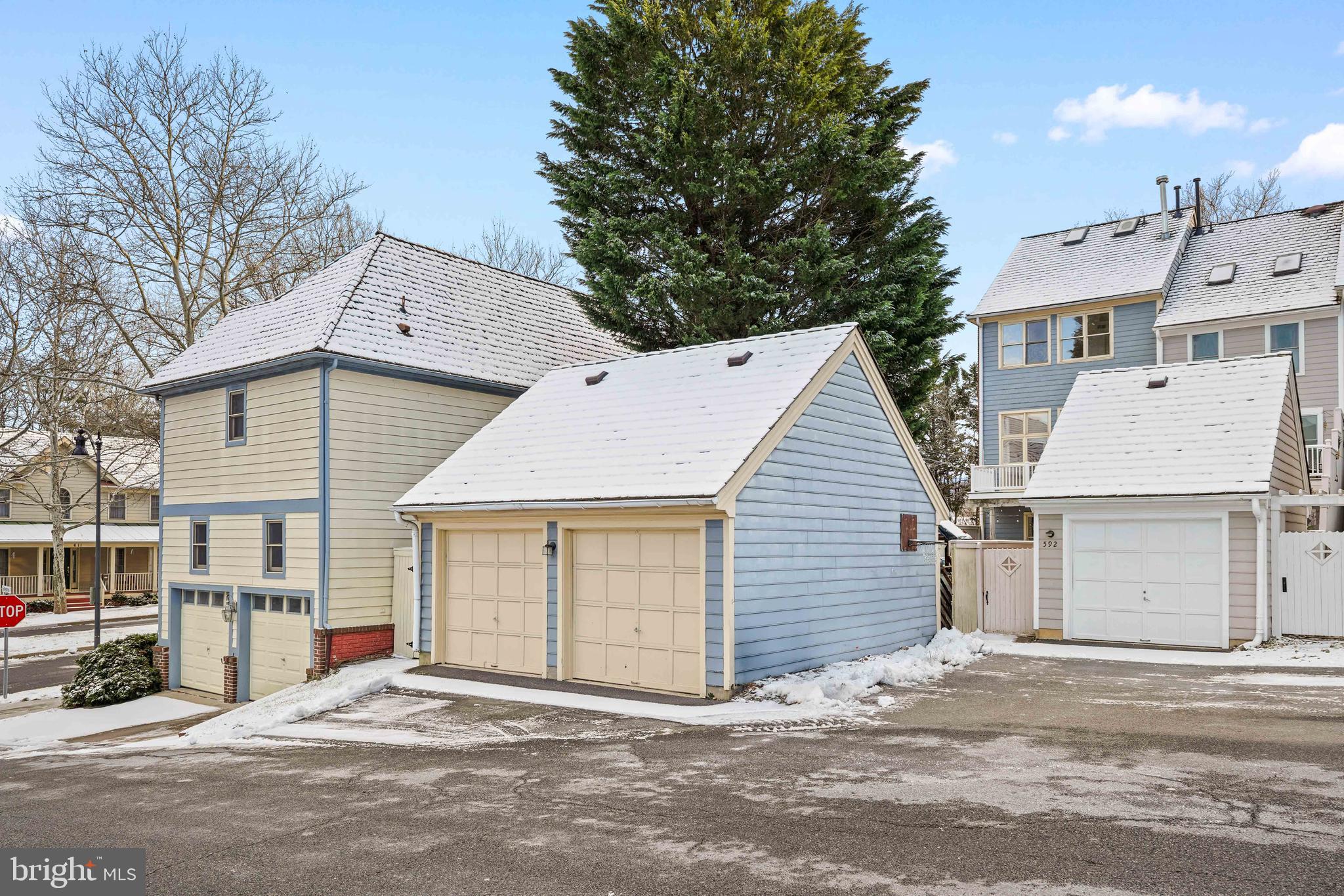 KENTLANDS HILL DISTRICT - Residential