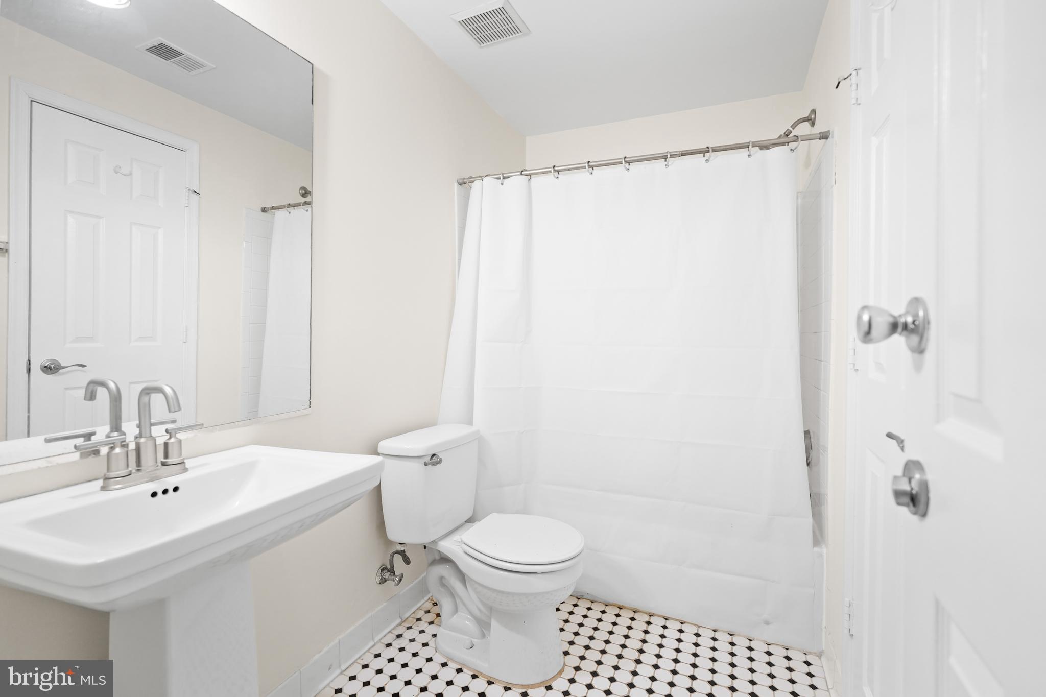 KENTLANDS HILL DISTRICT - Residential