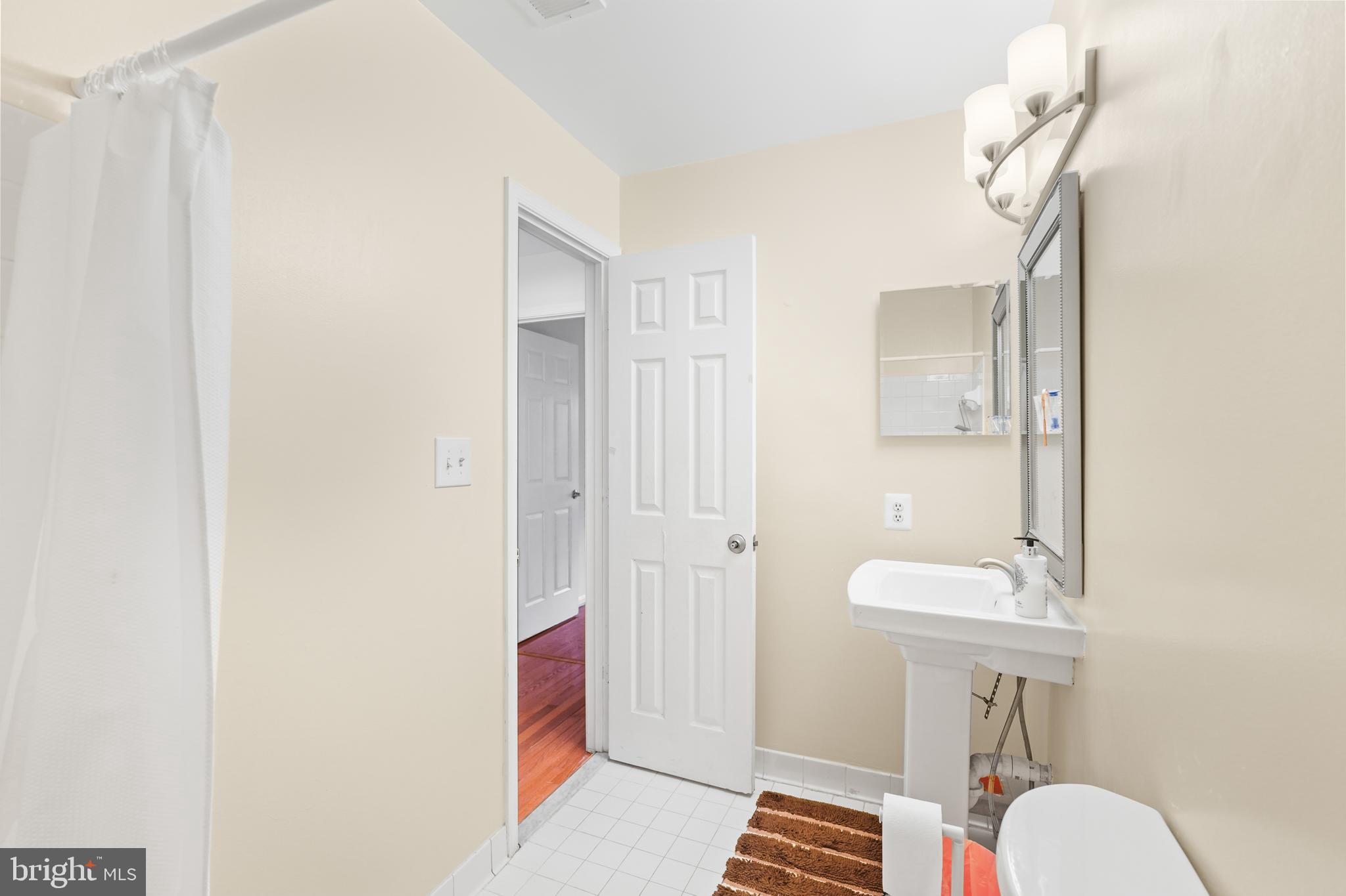 KENTLANDS HILL DISTRICT - Residential