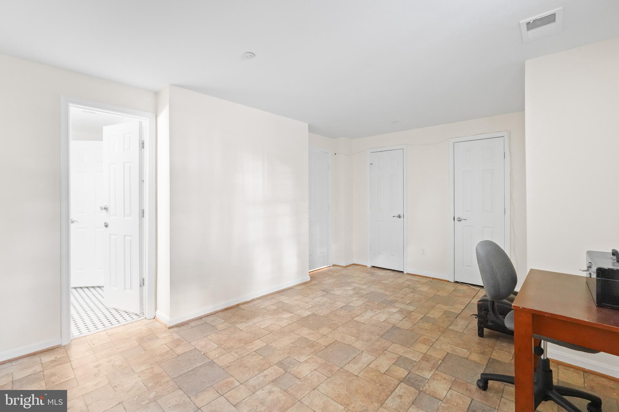 KENTLANDS HILL DISTRICT - Residential