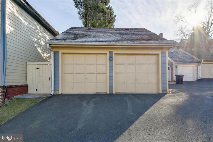 KENTLANDS HILL DISTRICT - Residential