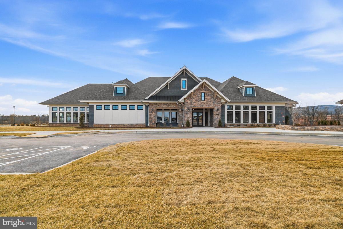 BLOOMFIELDS - Residential