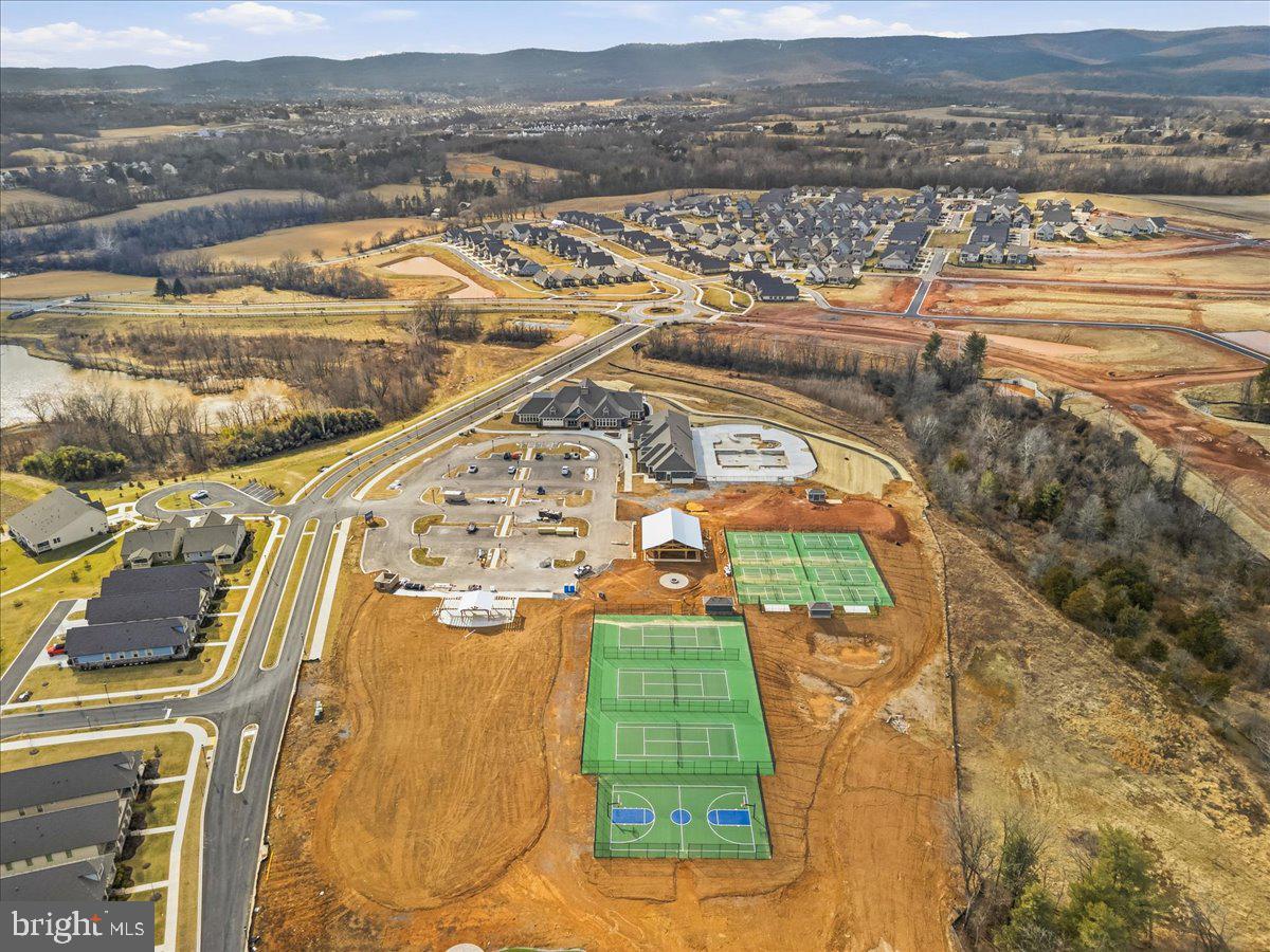 BLOOMFIELDS - Residential