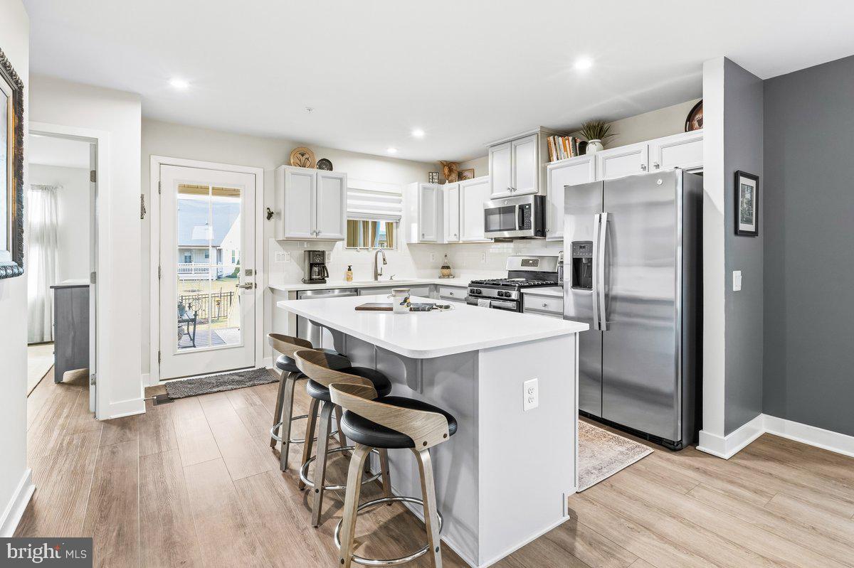 340 SHORTLEAF CIRCLE