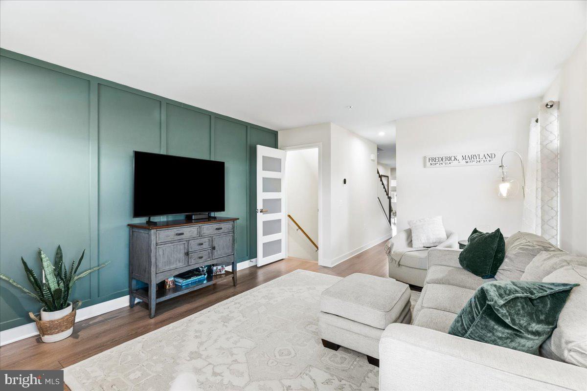 BLOOMFIELDS - Residential