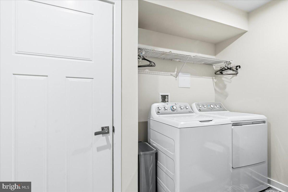 BLOOMFIELDS - Residential